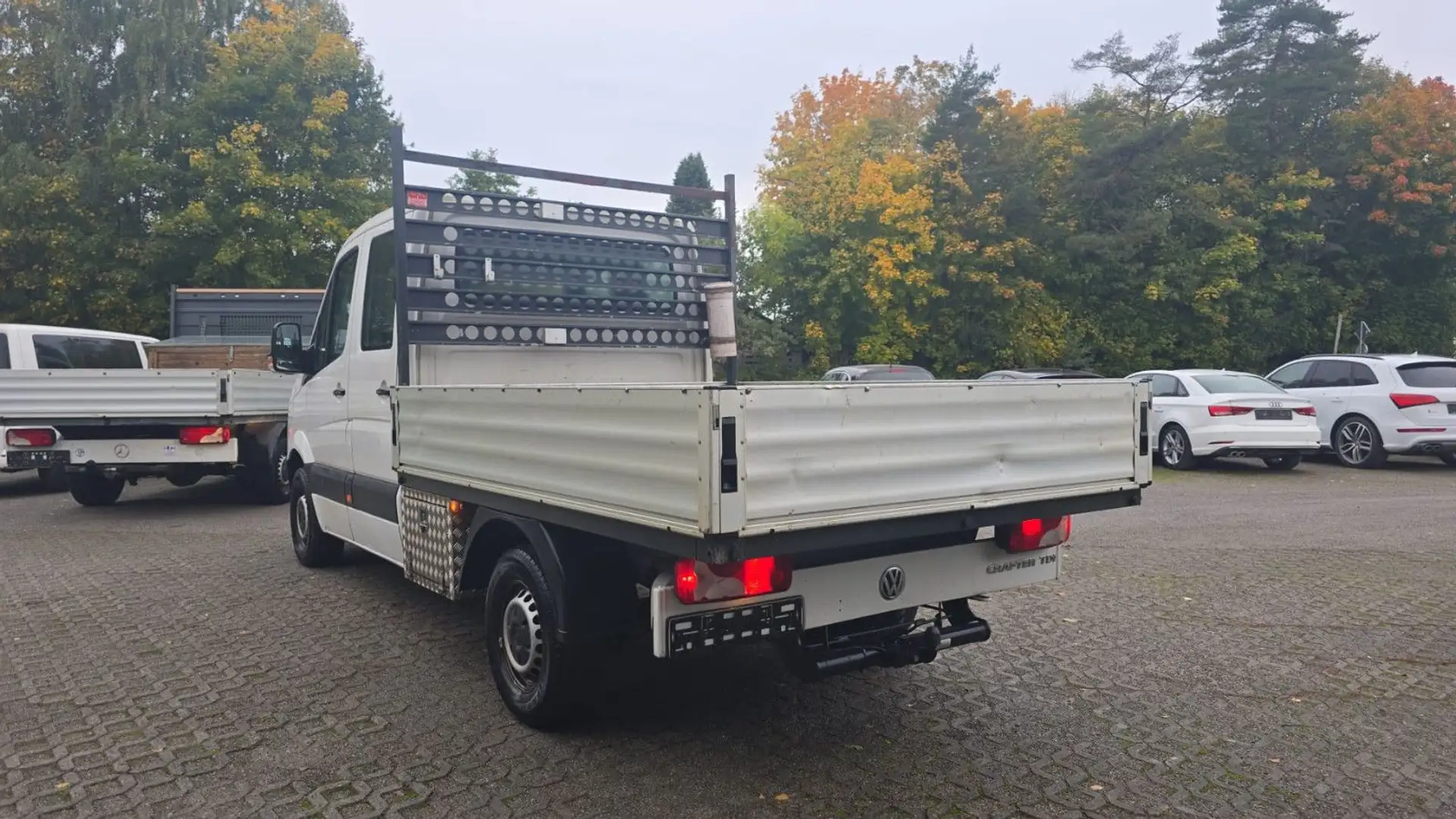 Volkswagen Crafter Pritsche 35 mittel L2 Doka AHK Klima Sh Weiß - 2