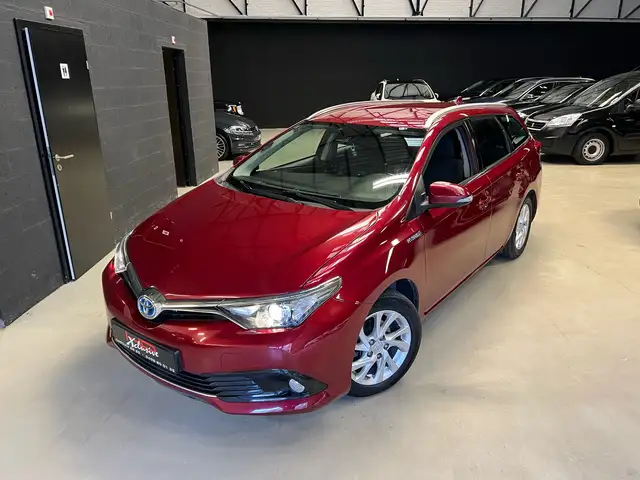 Toyota Auris SW 1.8i HSD *AUTO*CARPLAY*CAMERA*LED*GARANTIE*