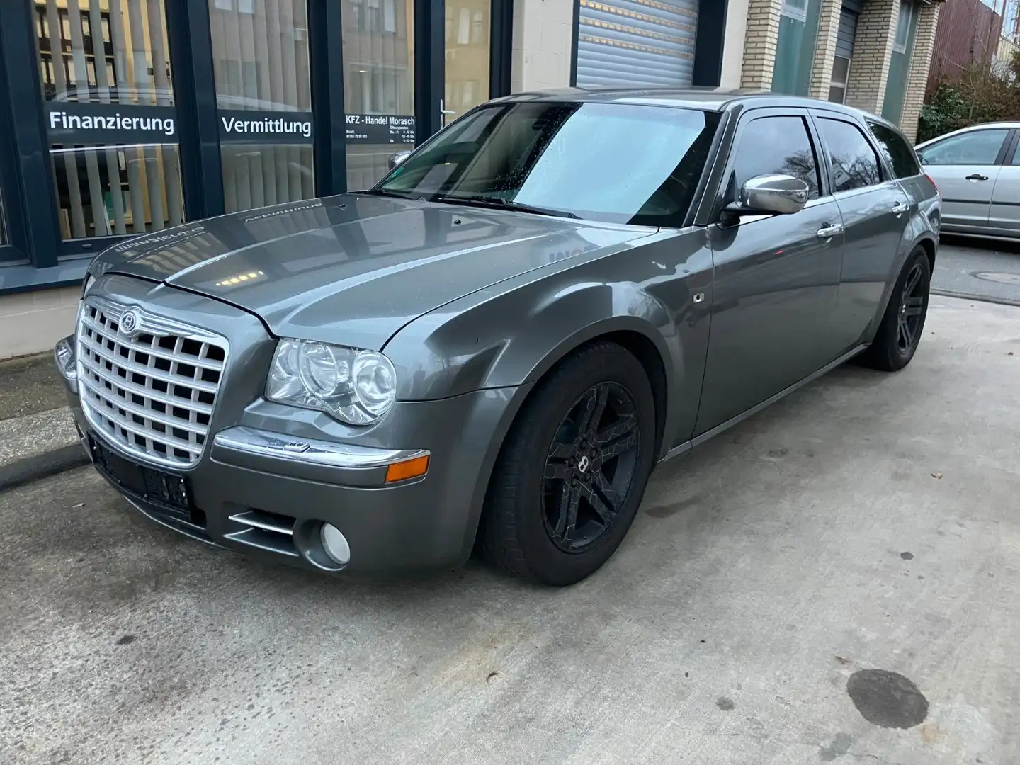 Chrysler 300C Touring 3.5 L    LPG-Gas Grau - 1