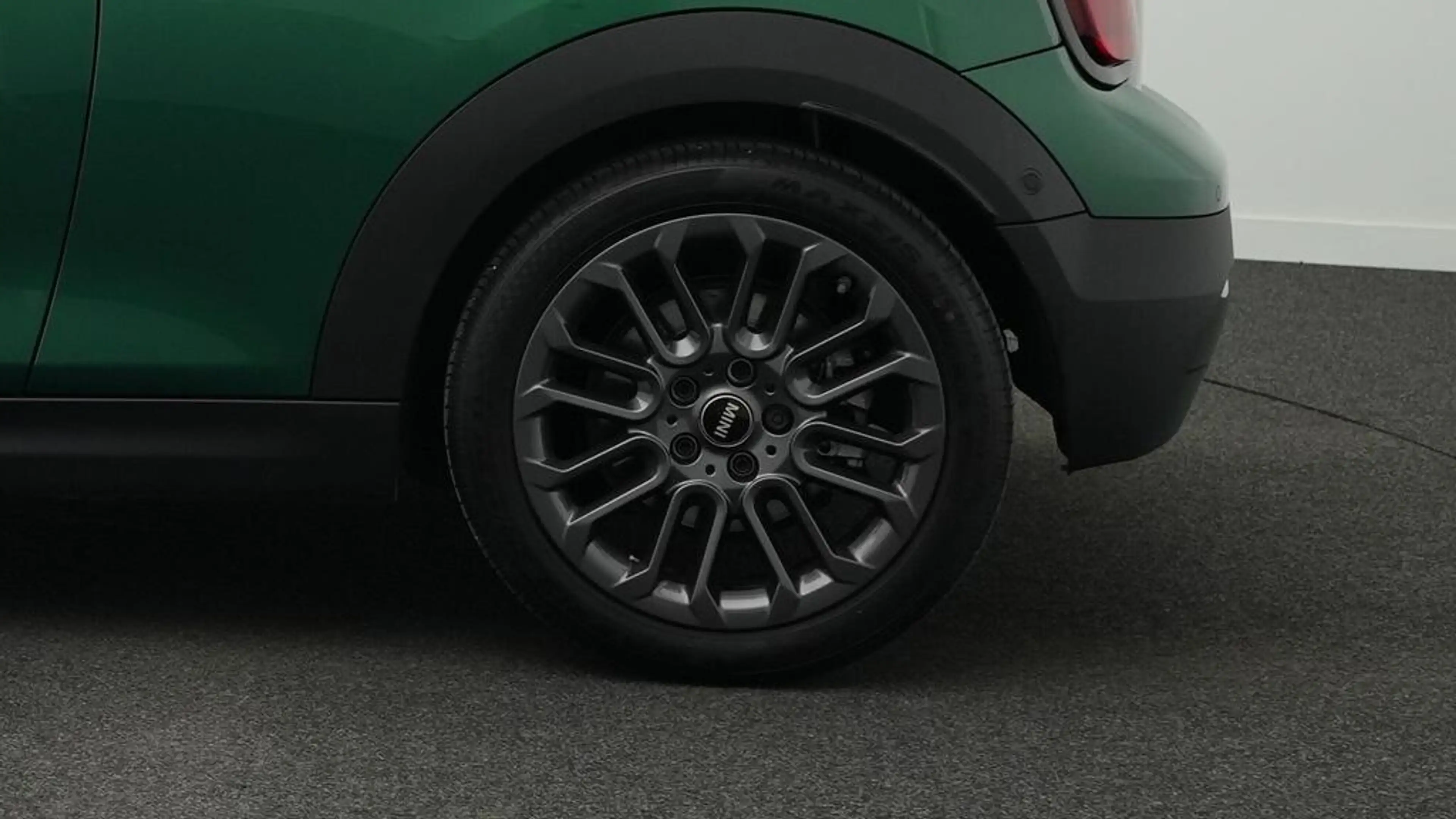 MINI Cooper C Cabrio Favoured Trim — photo 12