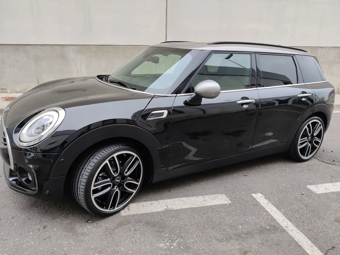 MINI Cooper D Clubman Mini Clubman Cooper D Aut. Cooper Amarillo - 1