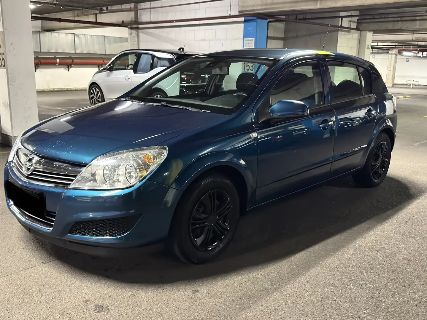 Opel Astra Astra Fließheck 1.4 Edition*TÜV NEU* Blau - 1