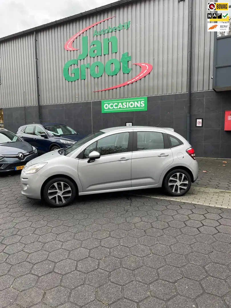 Citroen C3 1.2 PureTech Selection Grijs - 1