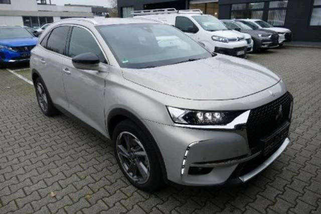 DS Automobiles DS 7 Crossback DS7 Crossback Hybrid 4x2 Rivoli + Navi./ Sitzh./ P