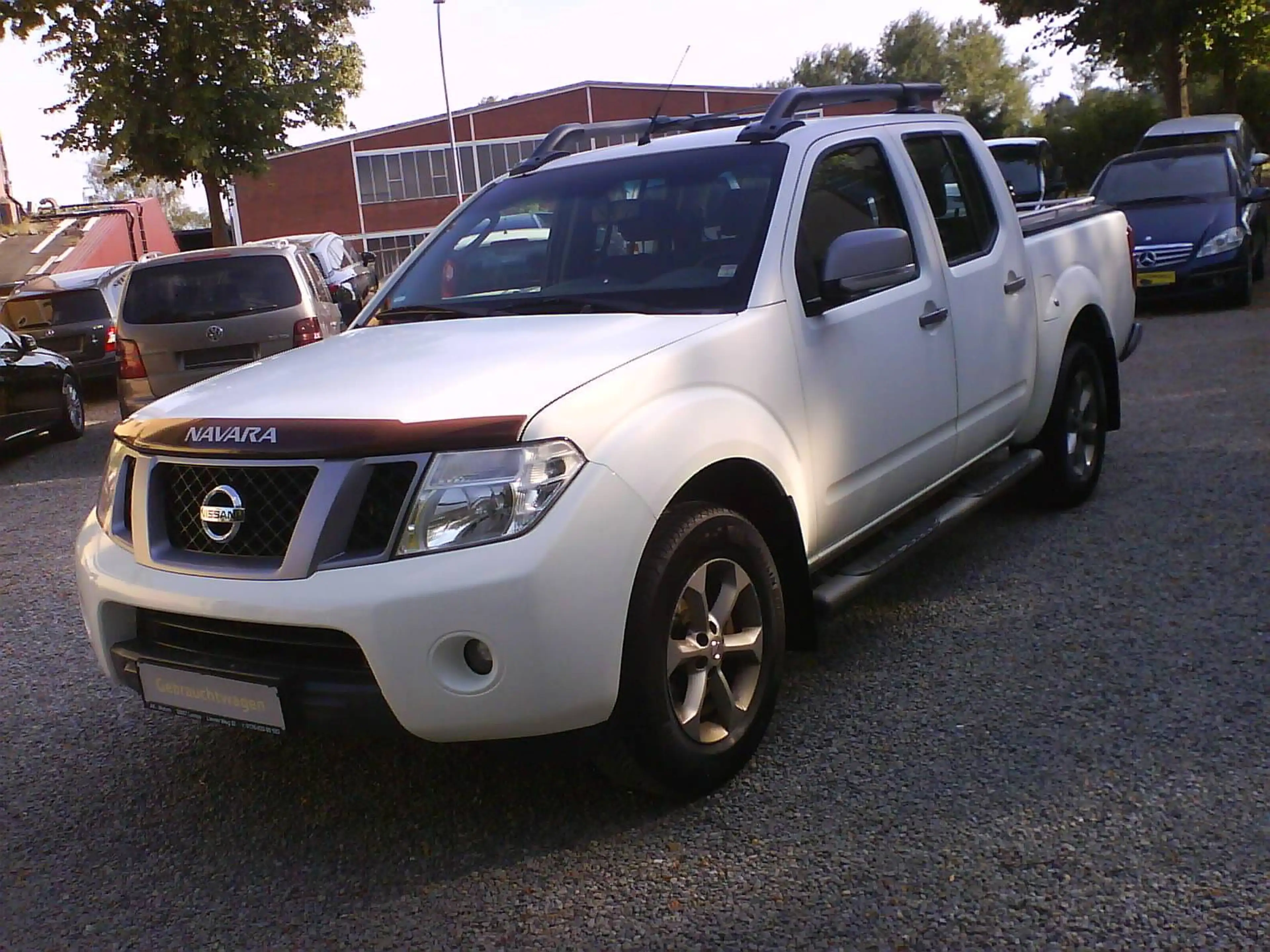 Nissan Navara Double Cab PLATINUM 4X4