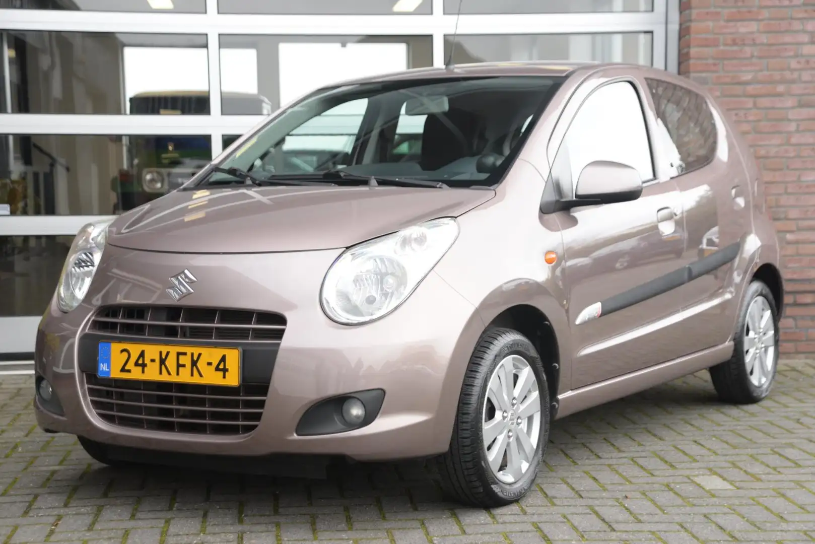 Suzuki Alto 1.0 Exclusive | Airco | Lichtmetaal | 1e Eigenaar Marrón - 1