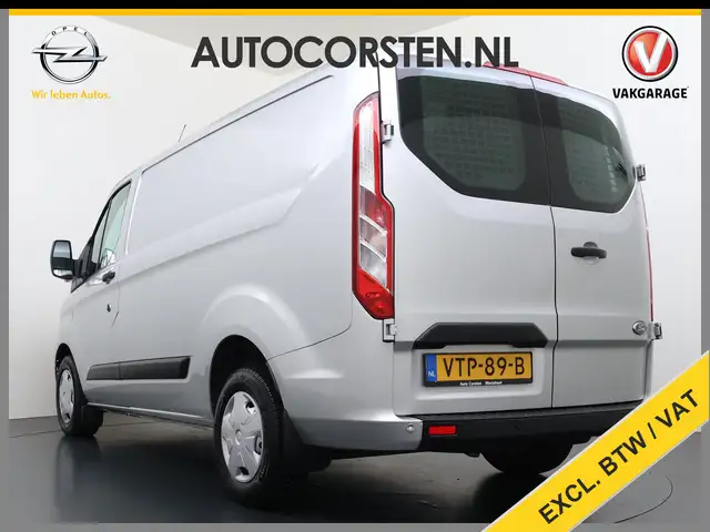 Ford Transit Custom view 2