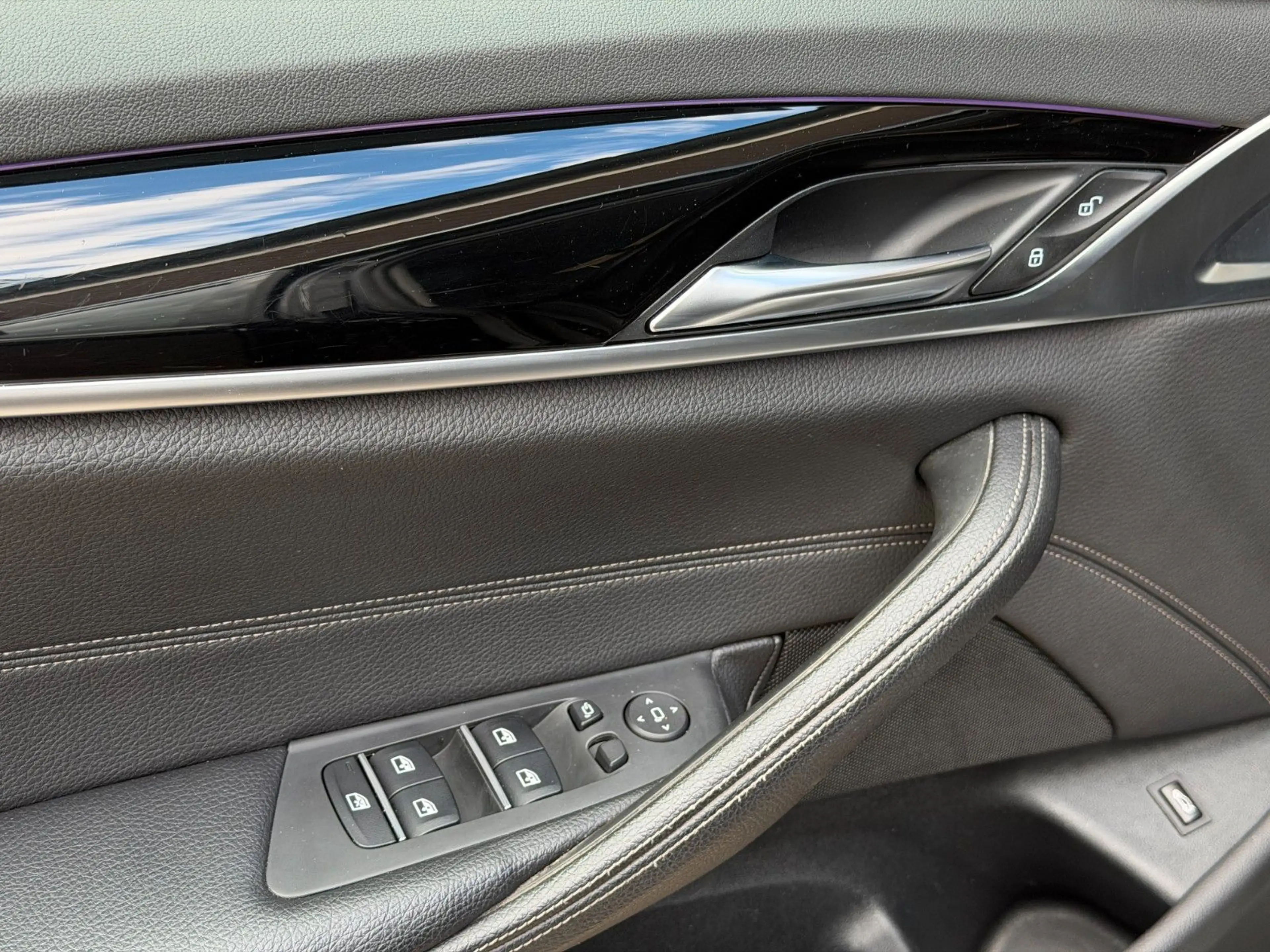 BMW 540 i Limousine xDrive Sport 360°*Leder*AHK — photo 27