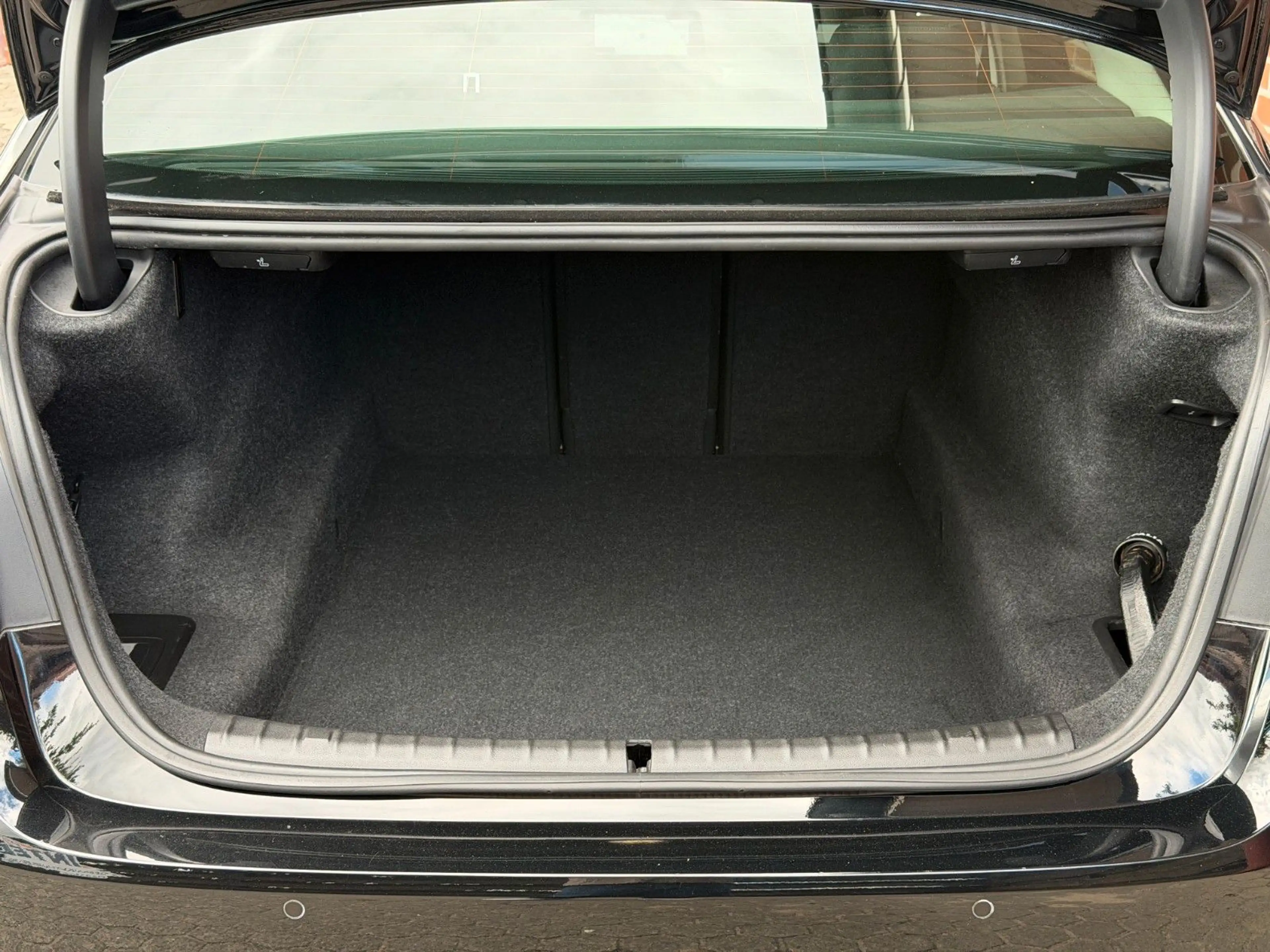 BMW 540 i Limousine xDrive Sport 360°*Leder*AHK — photo 33