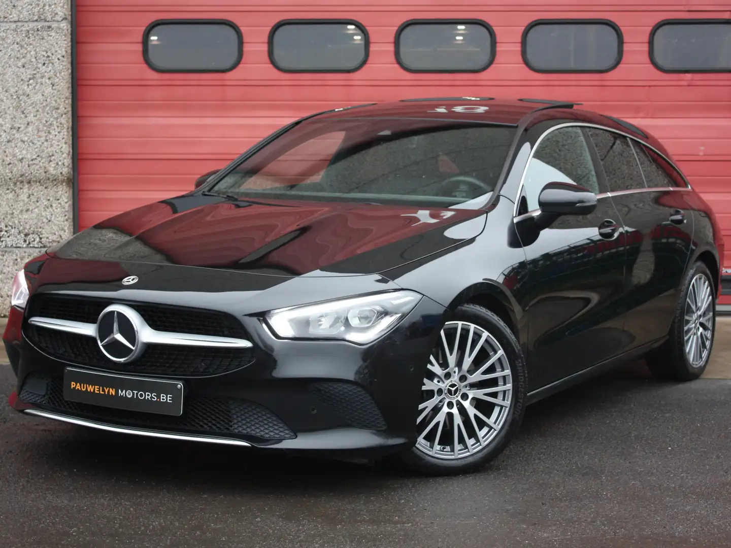 Mercedes-Benz CLA 180 CLA 180 d Shooting Brake // PANO // ZETELVERWARMIN Noir - 1