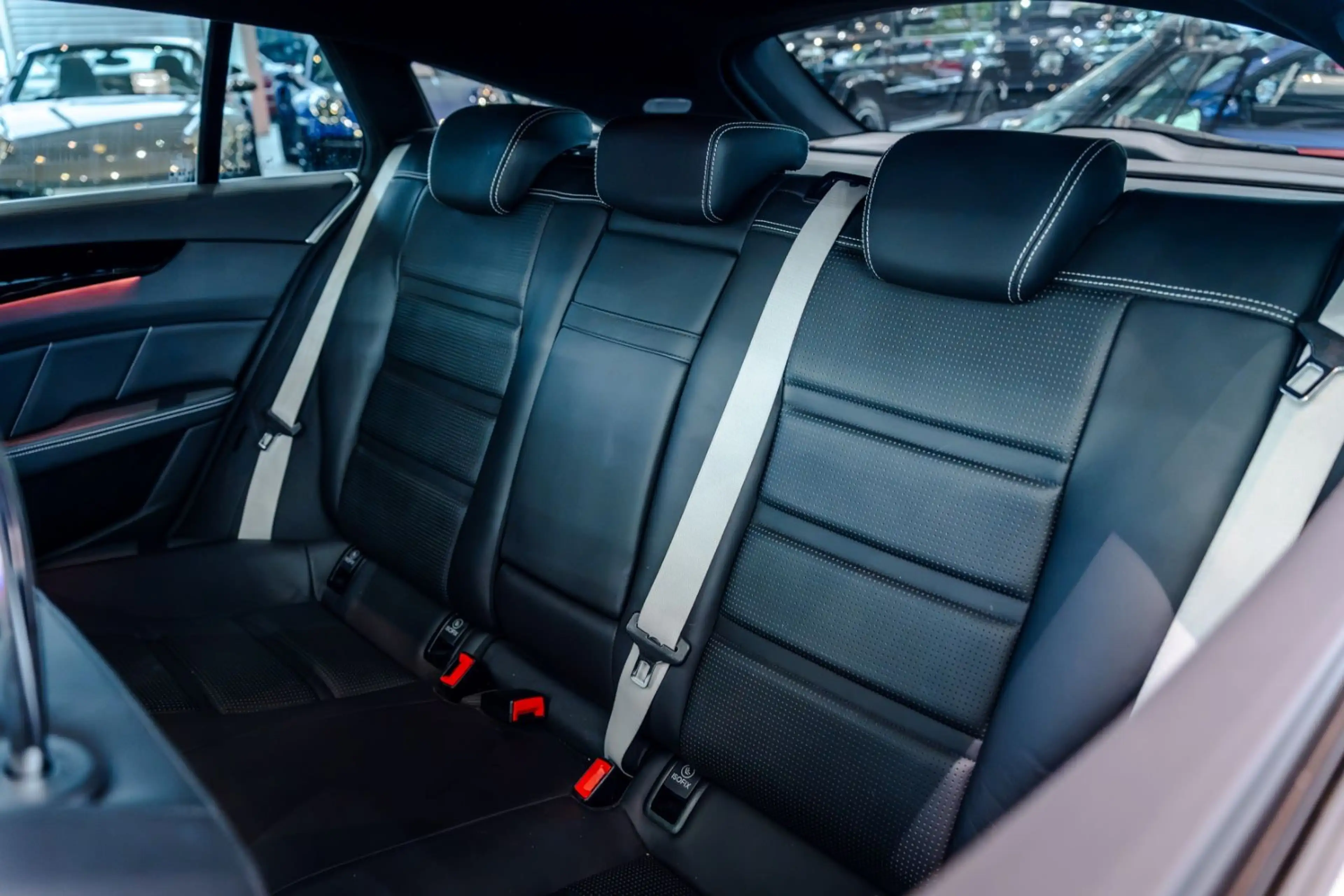 Mercedes-Benz CLS 63 AMG CLS 63 S AMG*Unfallfrei*Keramik-Bremse*B&O* — photo 13