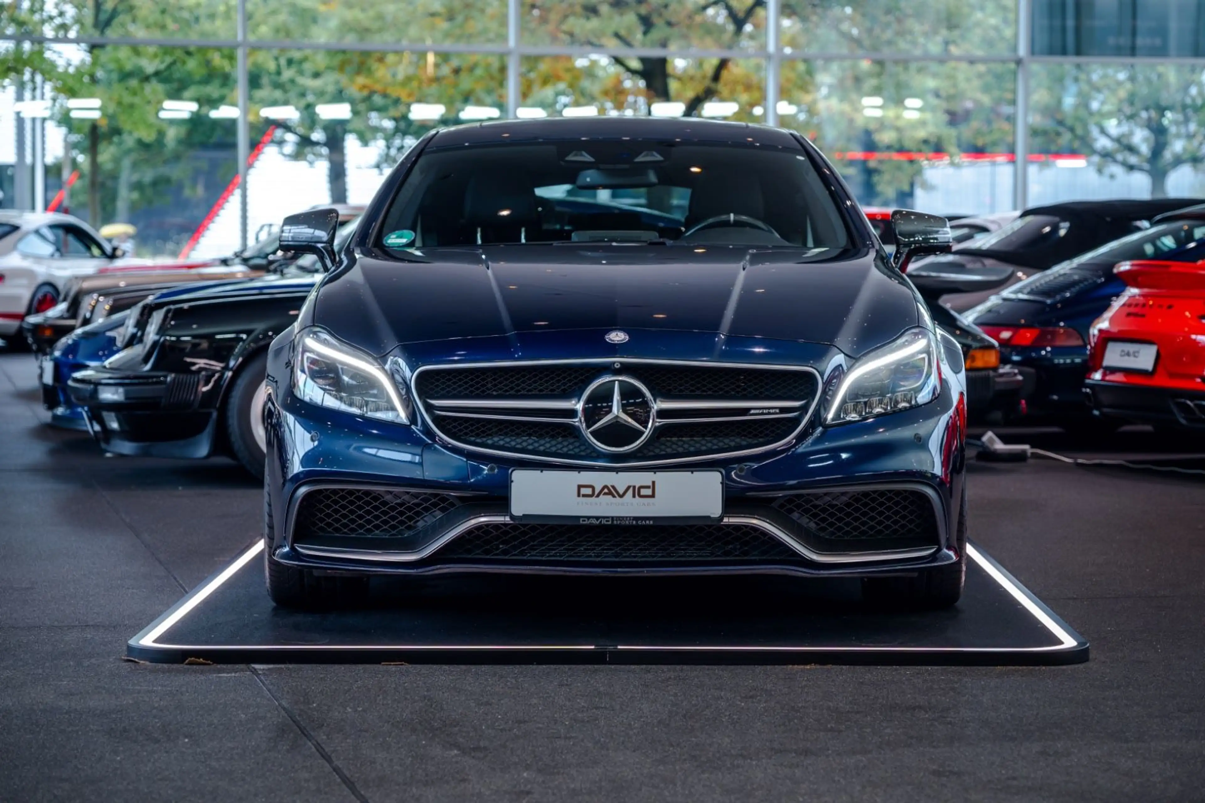 Mercedes-Benz CLS 63 AMG CLS 63 S AMG*Unfallfrei*Keramik-Bremse*B&O* — photo 2