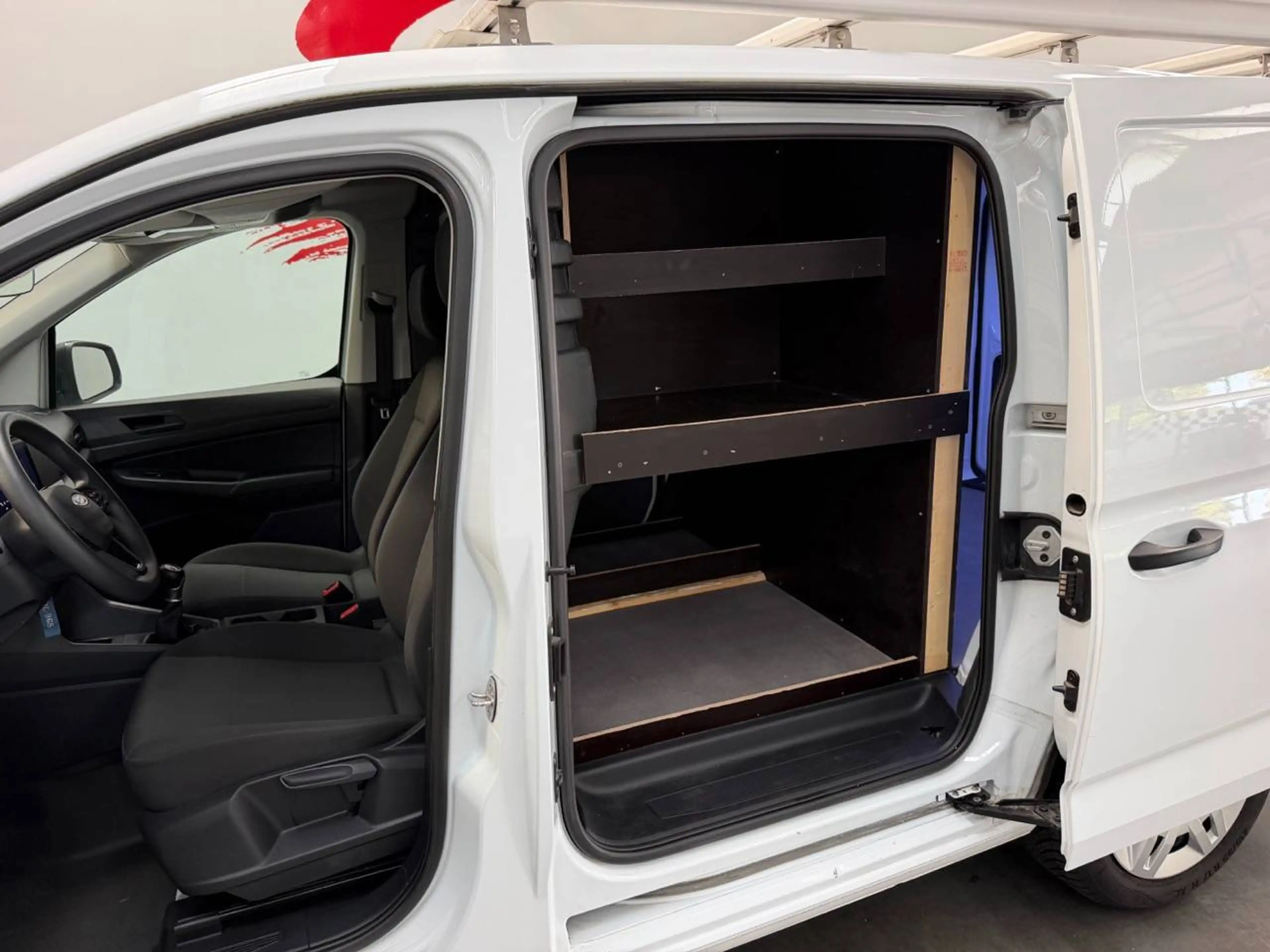 Ford Transit Connect Transit Connect 2.0 TDCI — photo 9