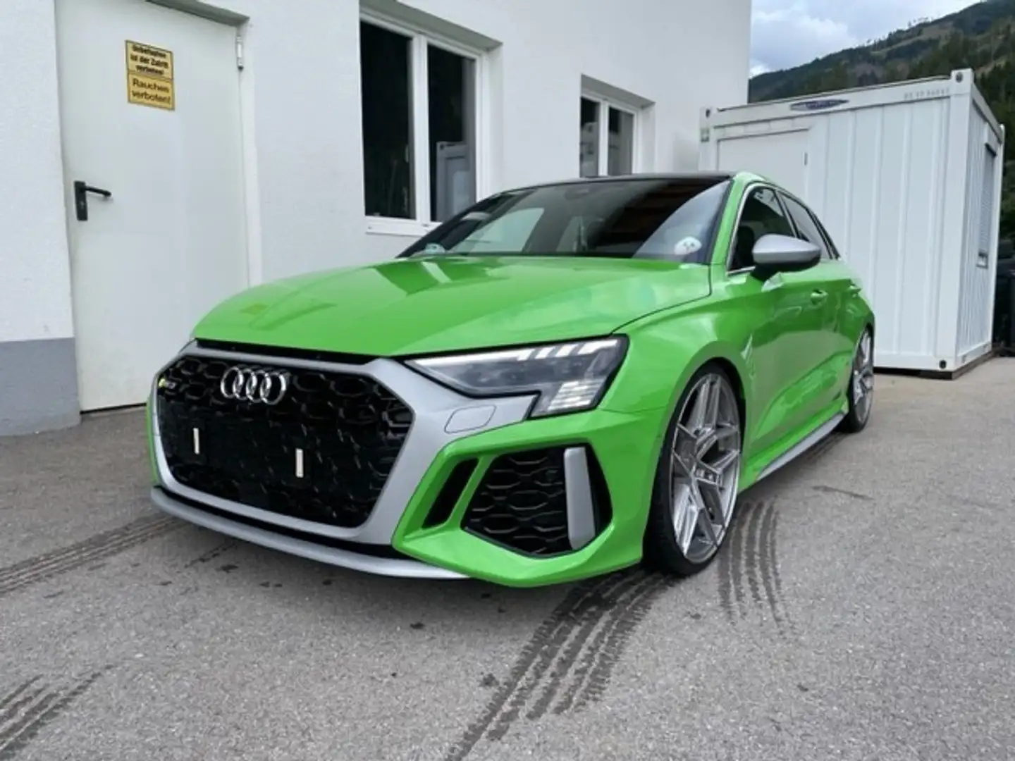 Audi RS3 SB TFSI quattro S-tronic Grün - 1