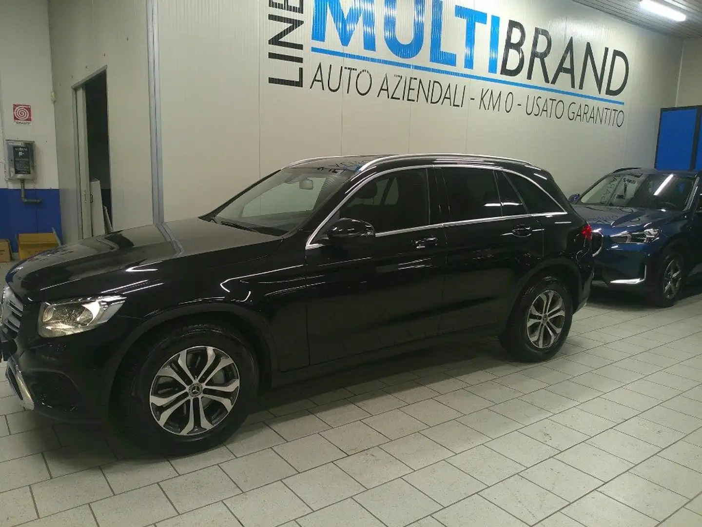 Mercedes-Benz GLC 220 d 4Matic Sport Navi Garanzia Noir - 2
