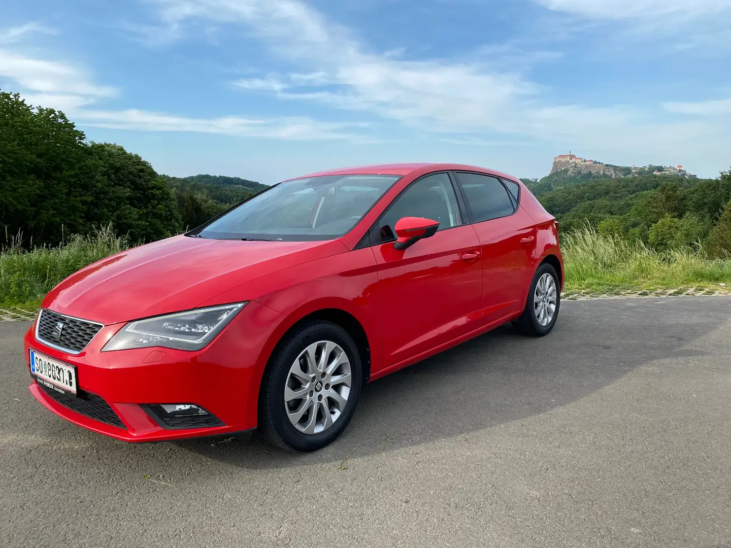 SEAT Leon Leon Style 1,2 TSI Start-Stopp Style Rot - 2