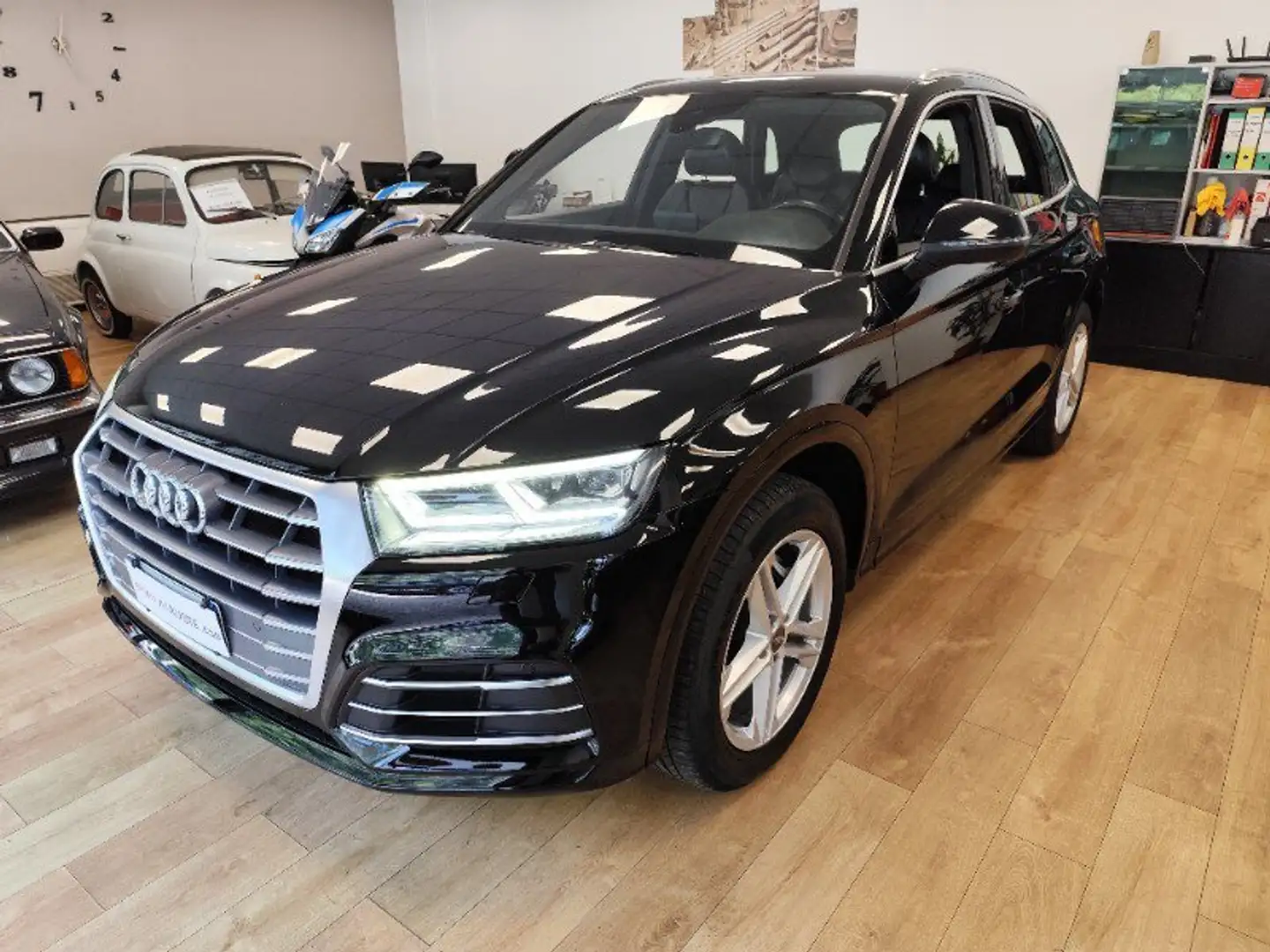 Audi Q5 50 TFSI-E Quattro S Tronic S Line LED Cerchi 19 Nero - 1