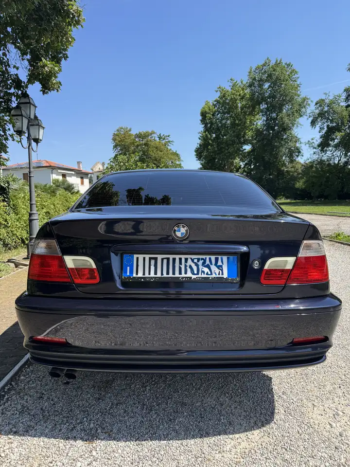 BMW 320i Coupe c/clima auto, foto 3