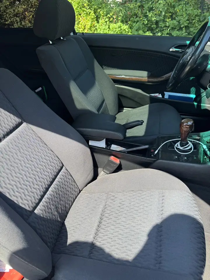 BMW 320i Coupe c/clima auto, foto 12