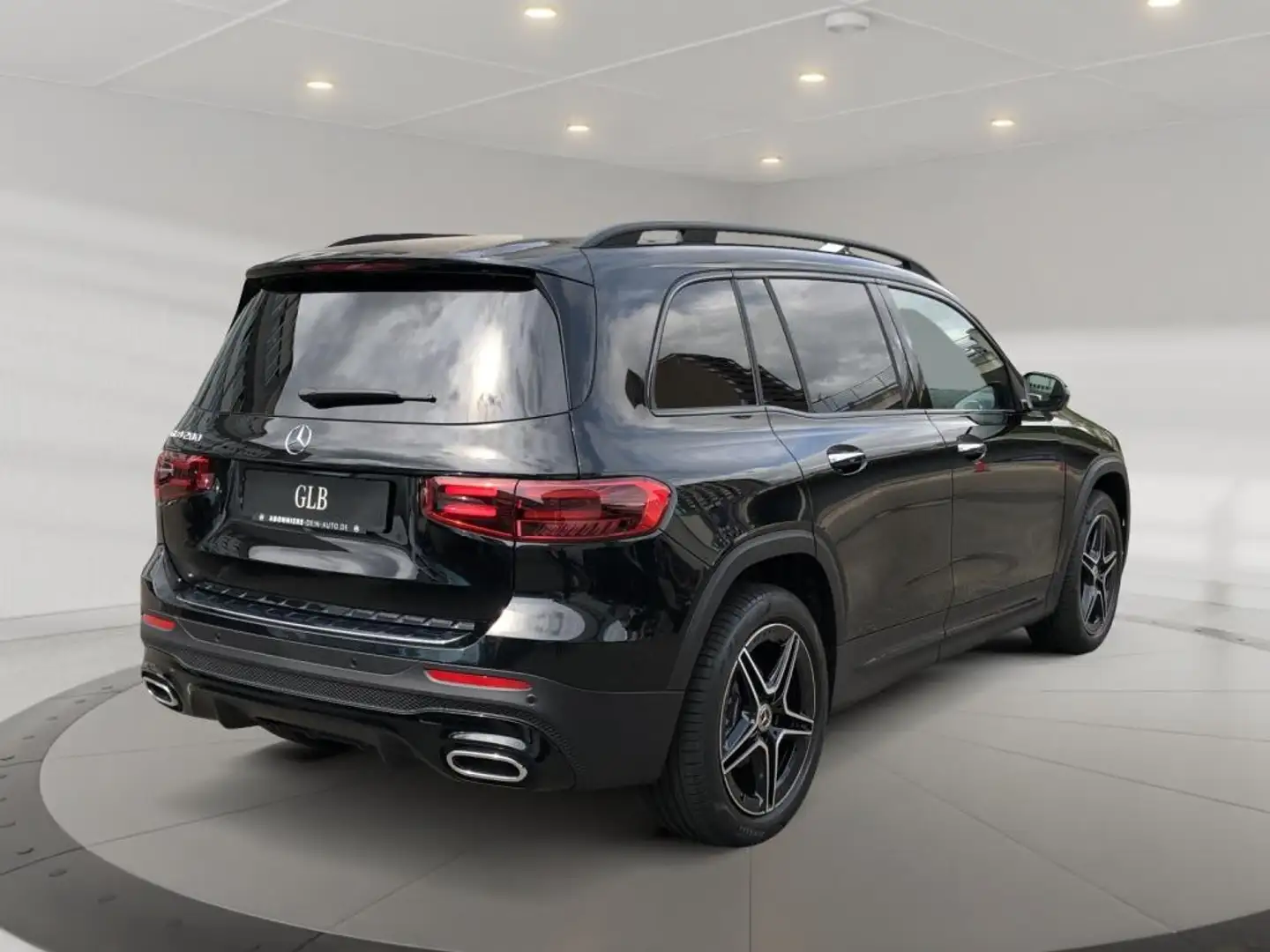 Mercedes-Benz GLB 200 +MBUX+AMG+Wide+Navi+Pano+AHK+SpurW+PDC Schwarz - 2