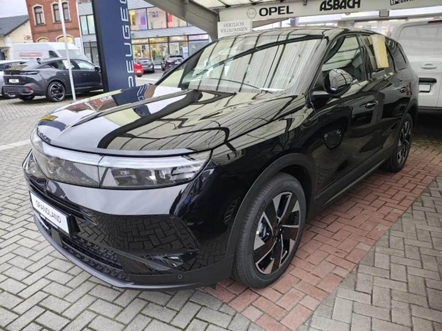 Opel Grandland GS Schwarz - 2