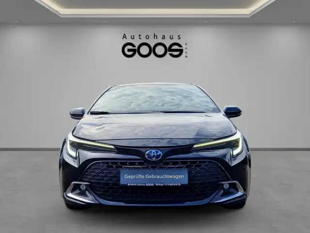 Toyota Corolla view 8
