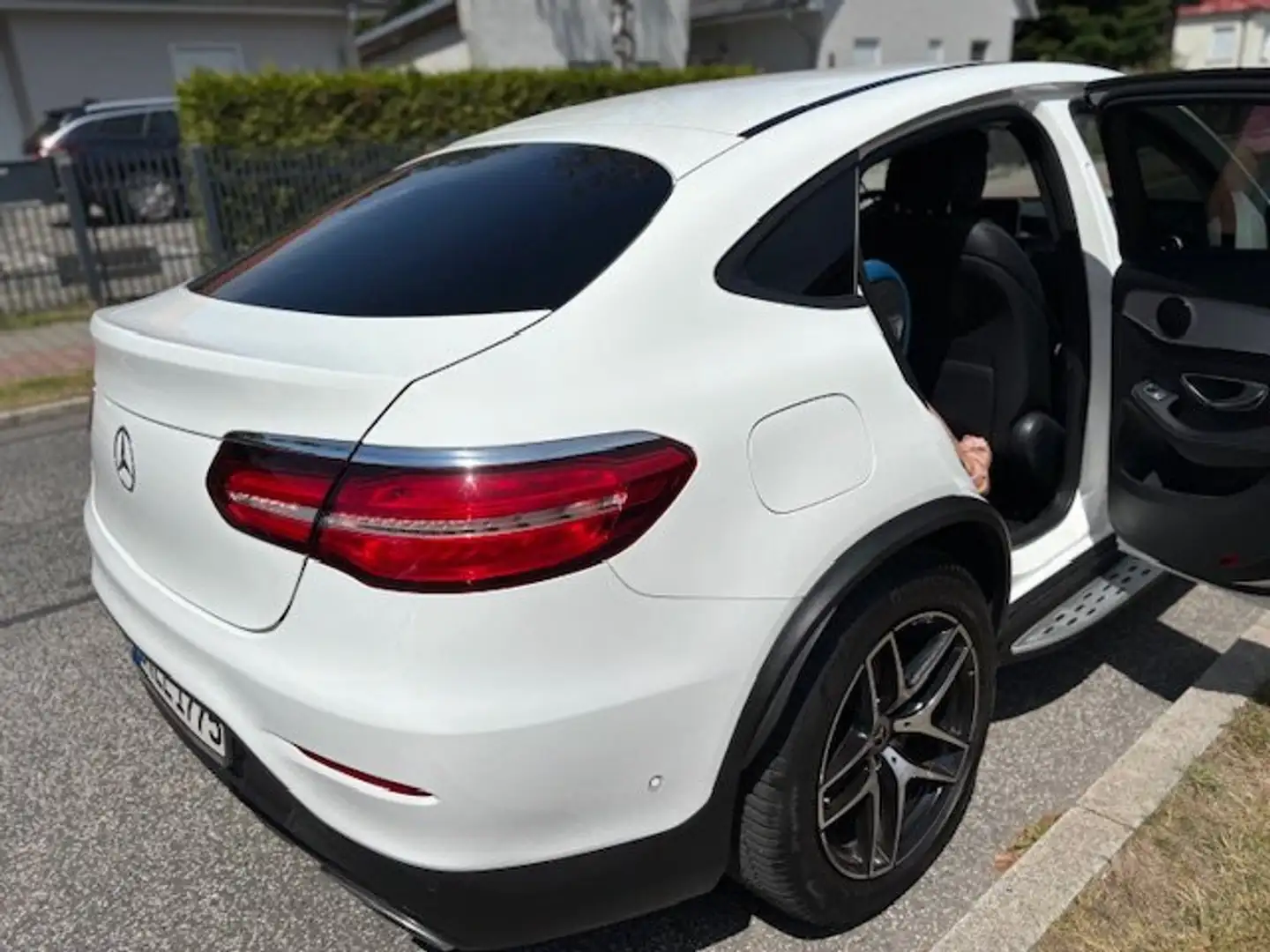 Mercedes-Benz GLC 250 GLC-Coupe Coupe 4Matic 9G-TRONIC White - 2