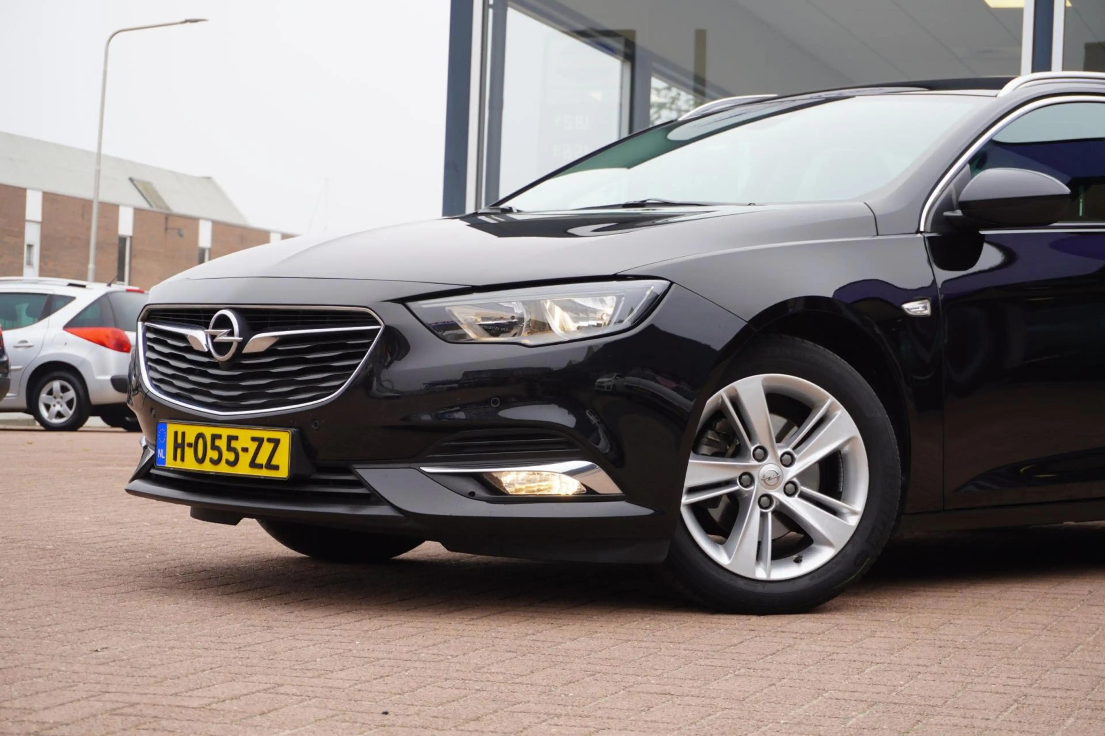 Opel Insignia Sports Tourer 1.5 Turbo Business Executive | Virt. — photo 50
