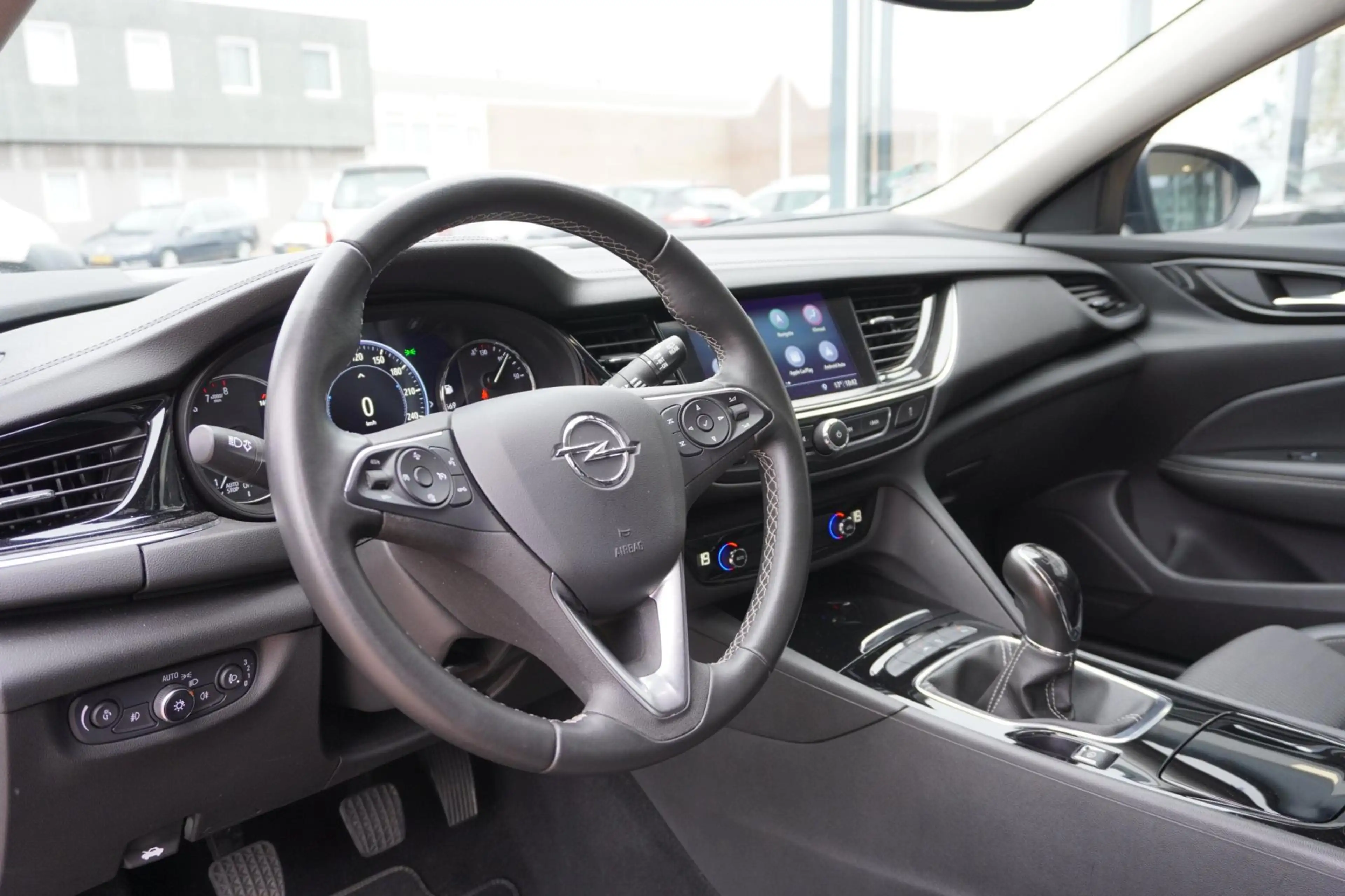 Opel Insignia Sports Tourer 1.5 Turbo Business Executive | Virt. — photo 9