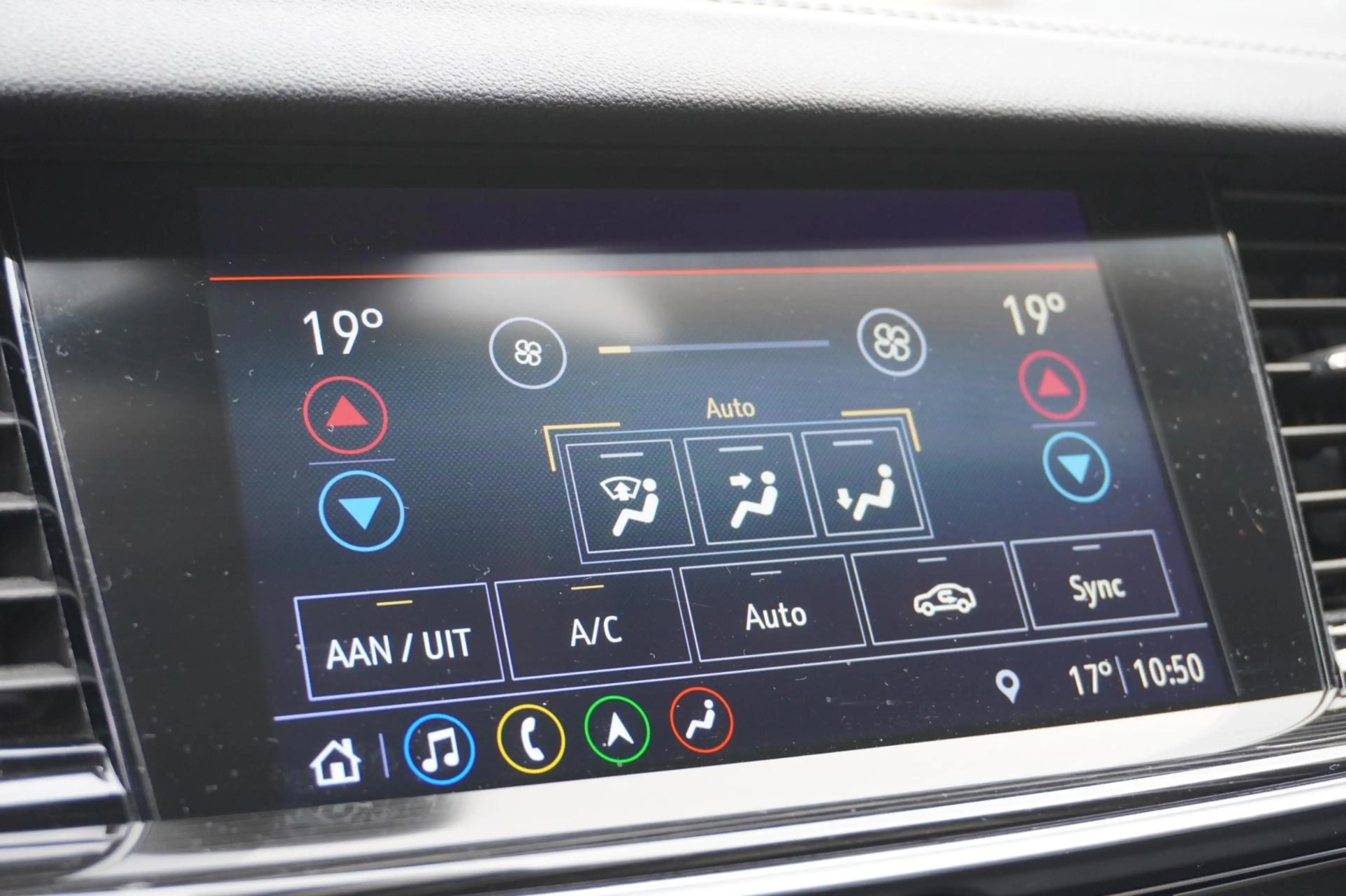 Opel Insignia Sports Tourer 1.5 Turbo Business Executive | Virt. — photo 17