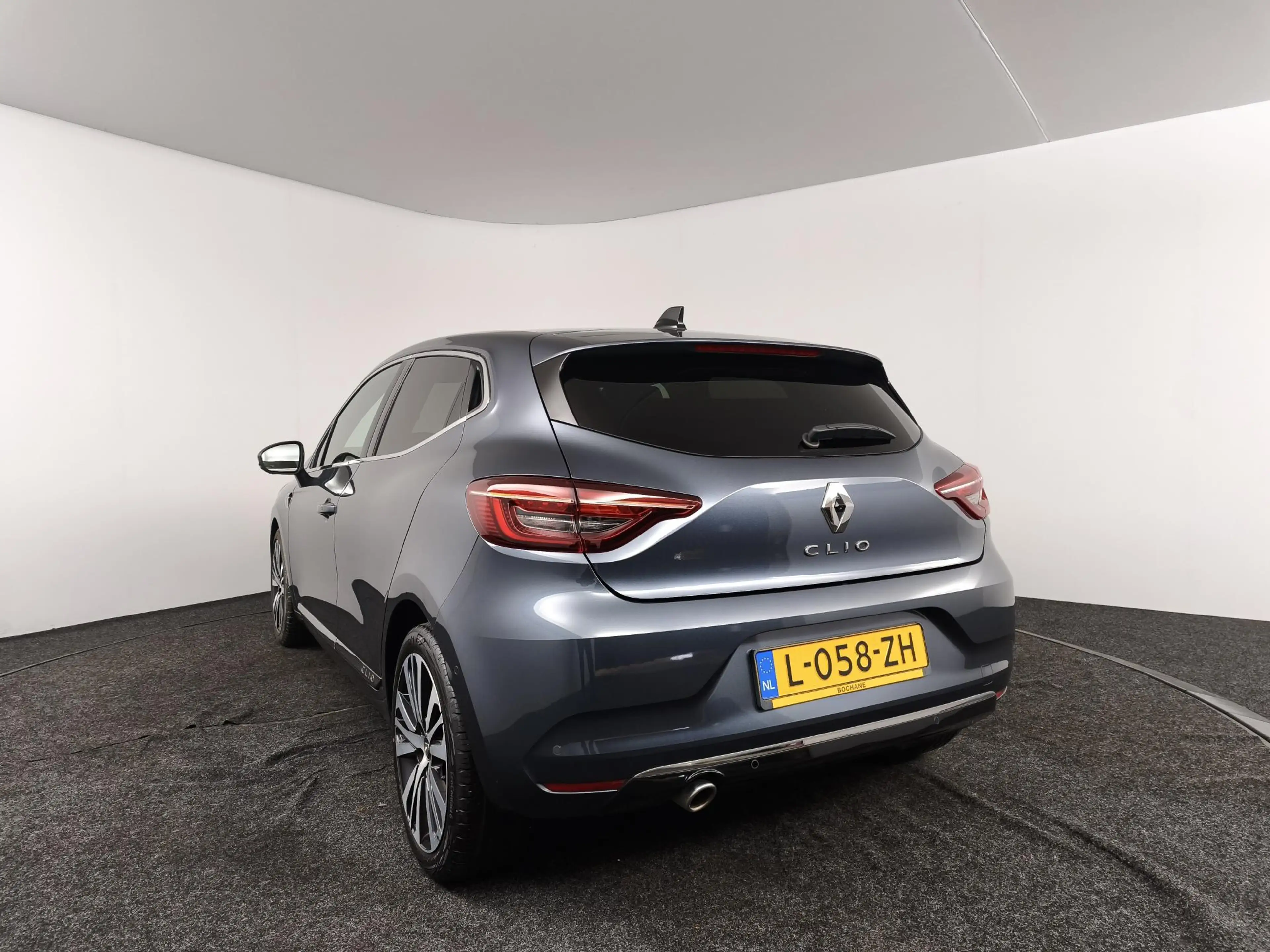 Renault Clio 1.0 TCe Initiale Paris | Leder | 360° Camera | Nav — photo 6