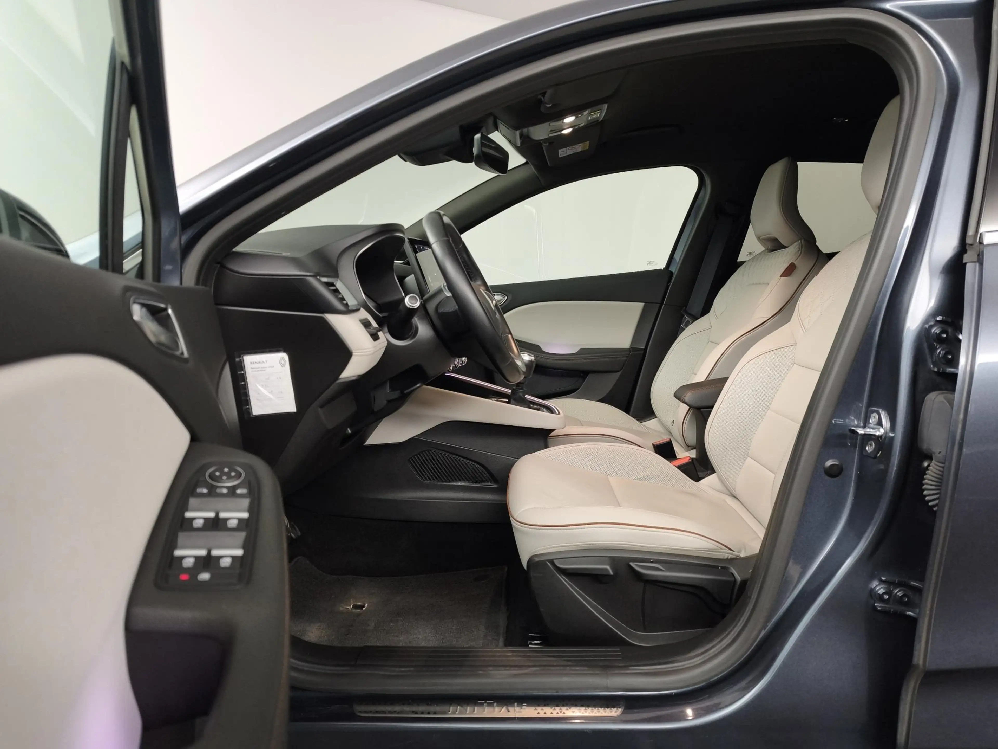 Renault Clio 1.0 TCe Initiale Paris | Leder | 360° Camera | Nav — photo 7