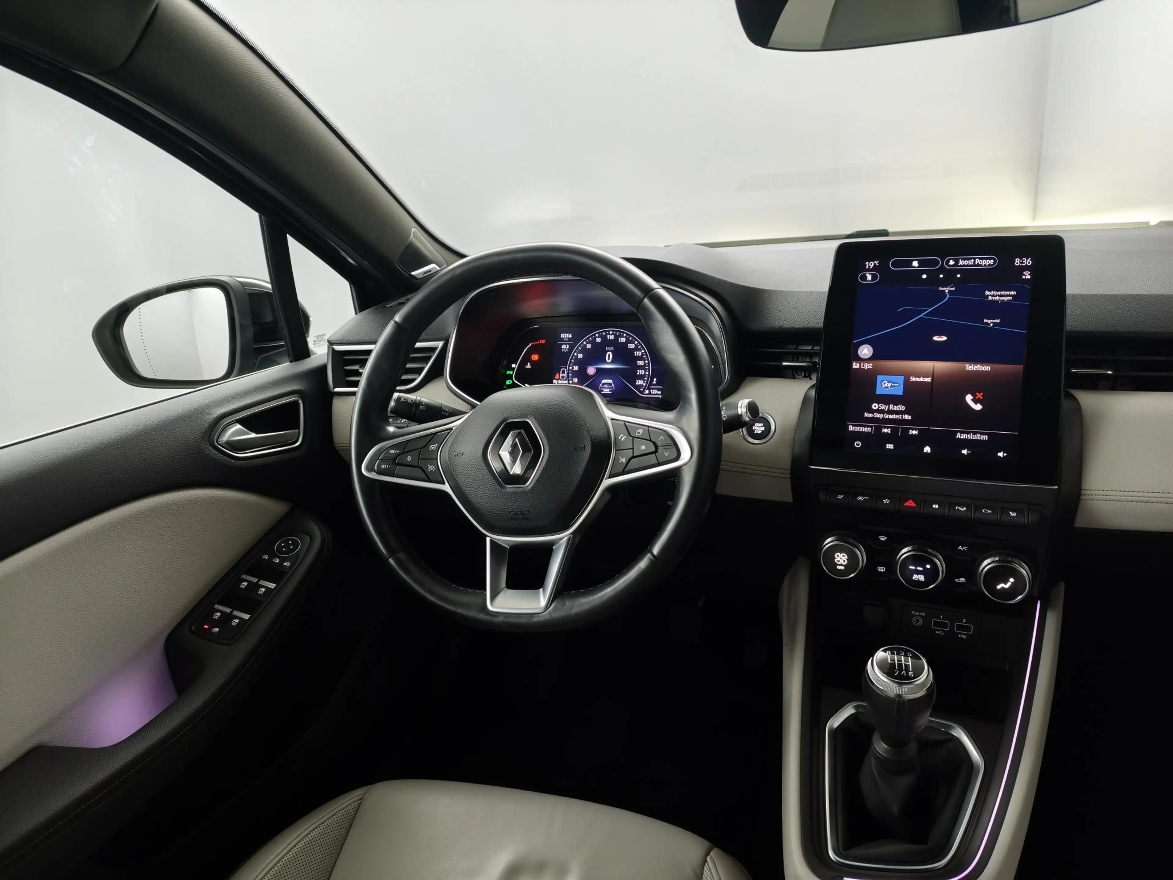 Renault Clio 1.0 TCe Initiale Paris | Leder | 360° Camera | Nav — photo 10