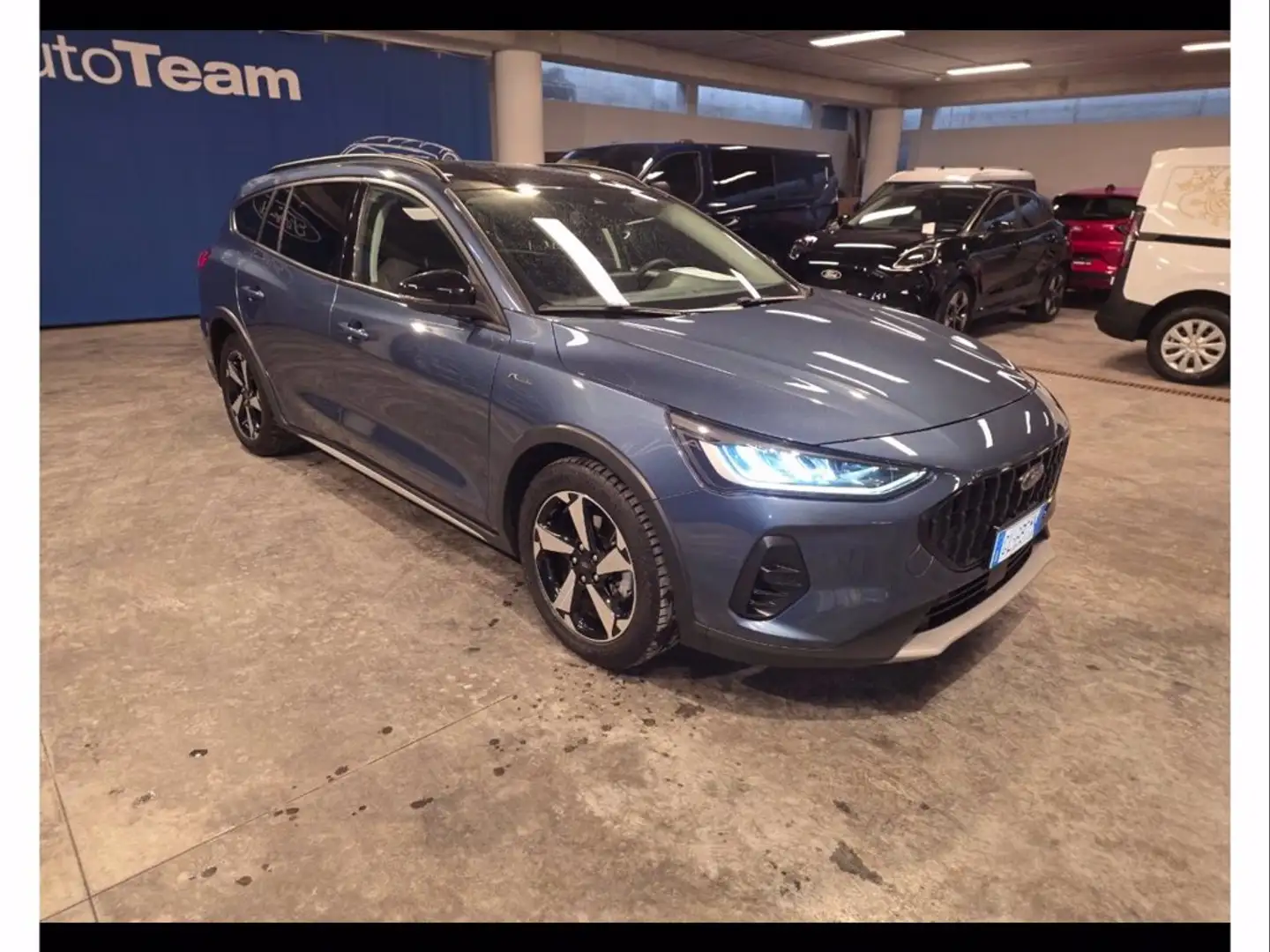 Ford Focus active sw 1.0 ecoboost h style 125cv Azul - 2