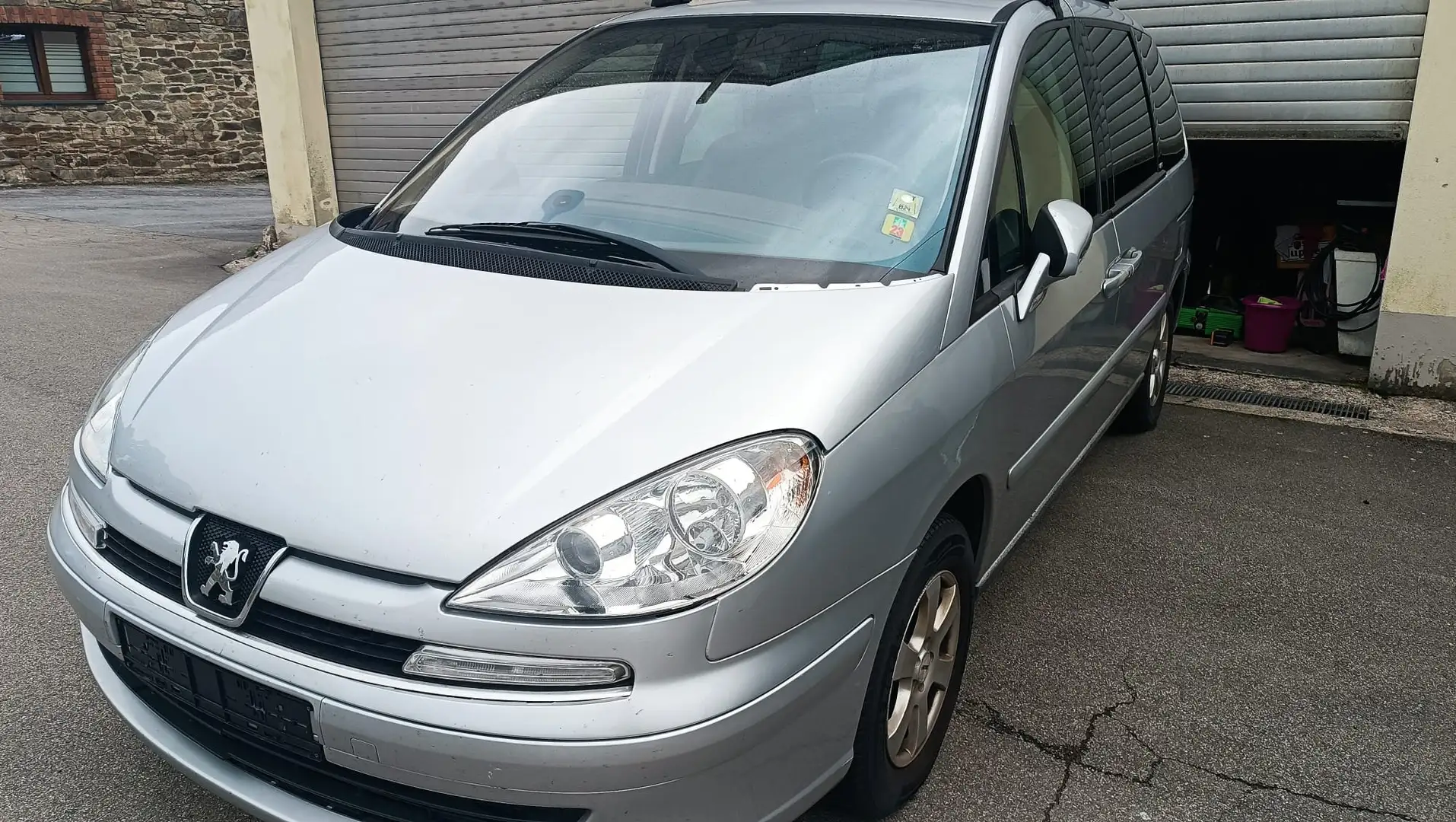 Peugeot 807 807 2.0 HDi Navteq FAP Šedá - 1