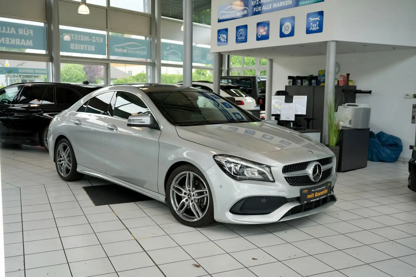 Mercedes-Benz CLA 220 CDI/d 4Matic AMG-line*ACC*Pano*Kam.*1.Hd Silver - 1