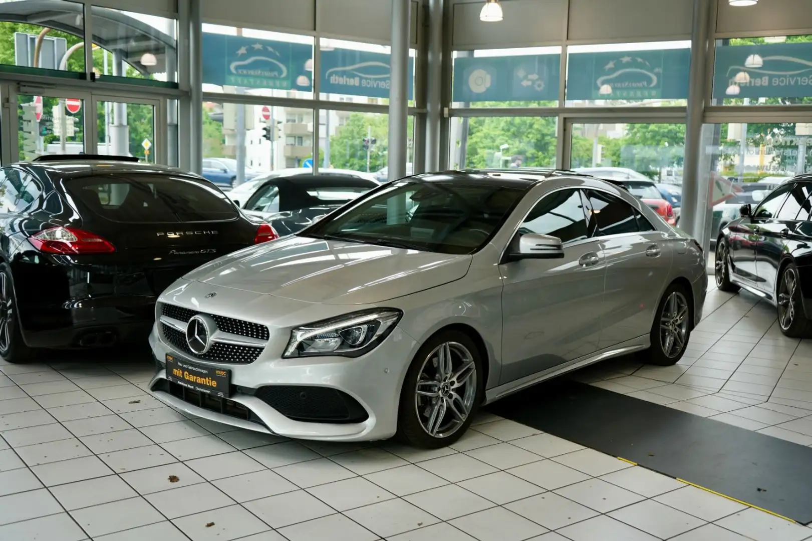 Mercedes-Benz CLA 220 CDI/d 4Matic AMG-line*ACC*Pano*Kam.*1.Hd Silver - 2