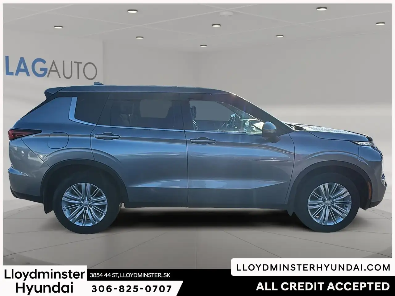 Mitsubishi Outlander снимка Mitsubishi Outlander
