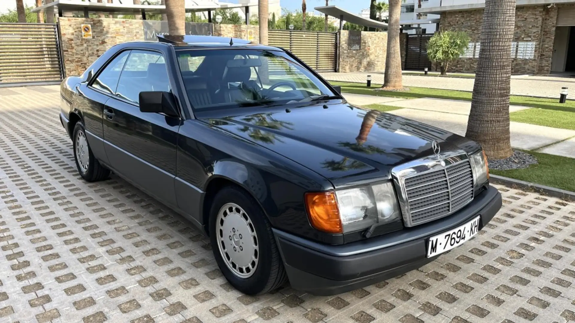 Mercedes-Benz MERCEDES-BENZ 300 CE (124) Deportivo  Automático Gris - 2
