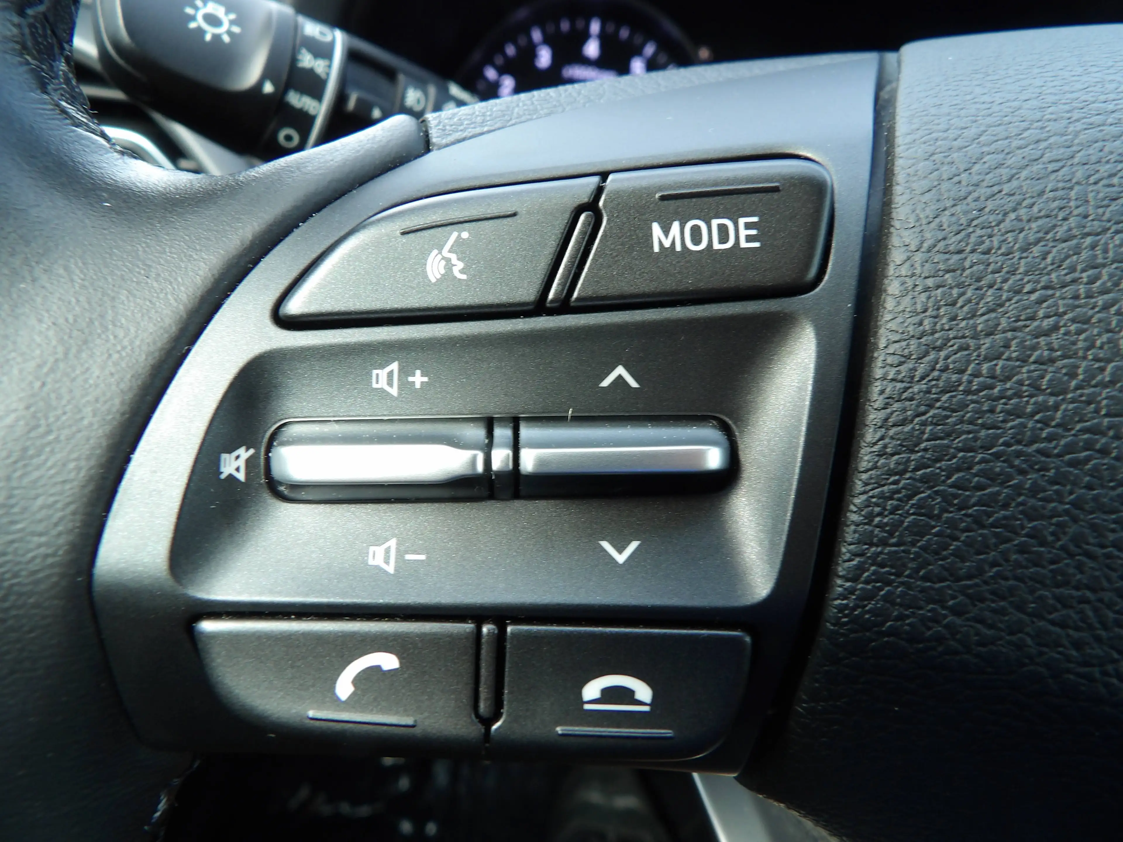 Hyundai i30 i30 1.0 T-GDi MHEV Techno — photo 17