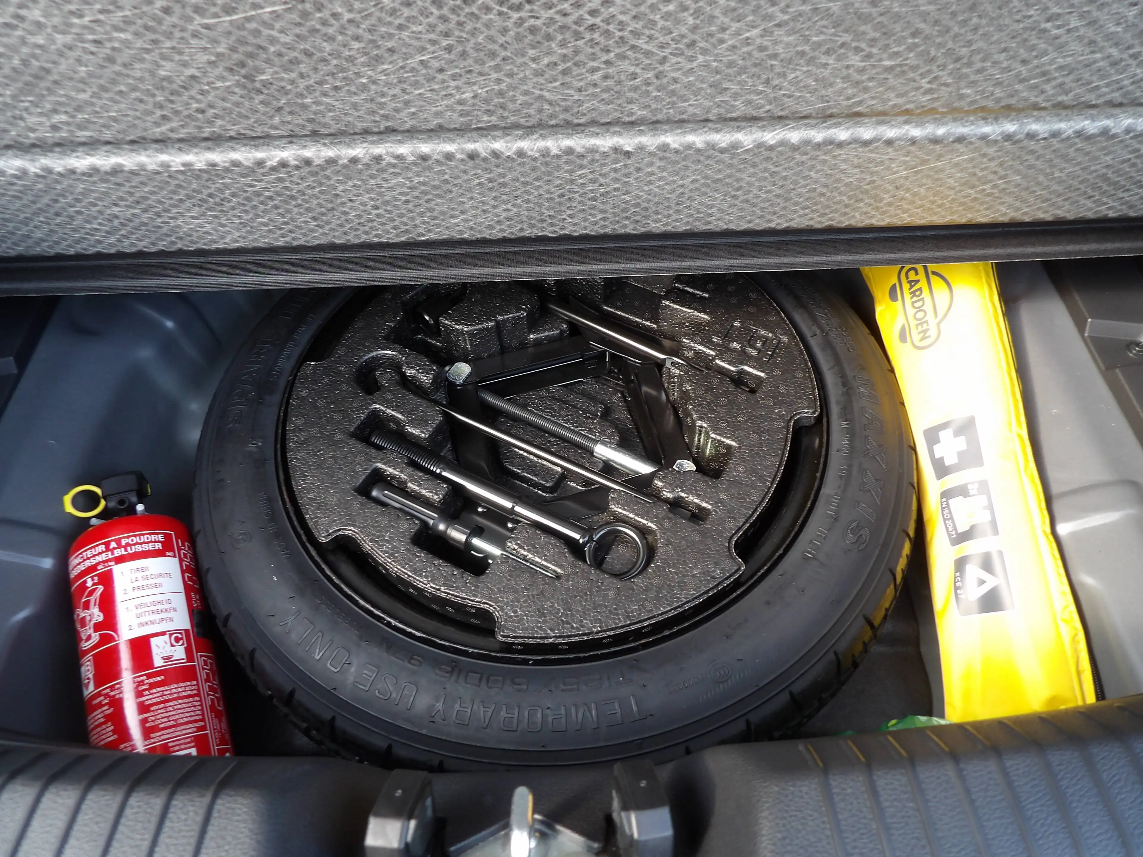 Hyundai i30 i30 1.0 T-GDi MHEV Techno — photo 13