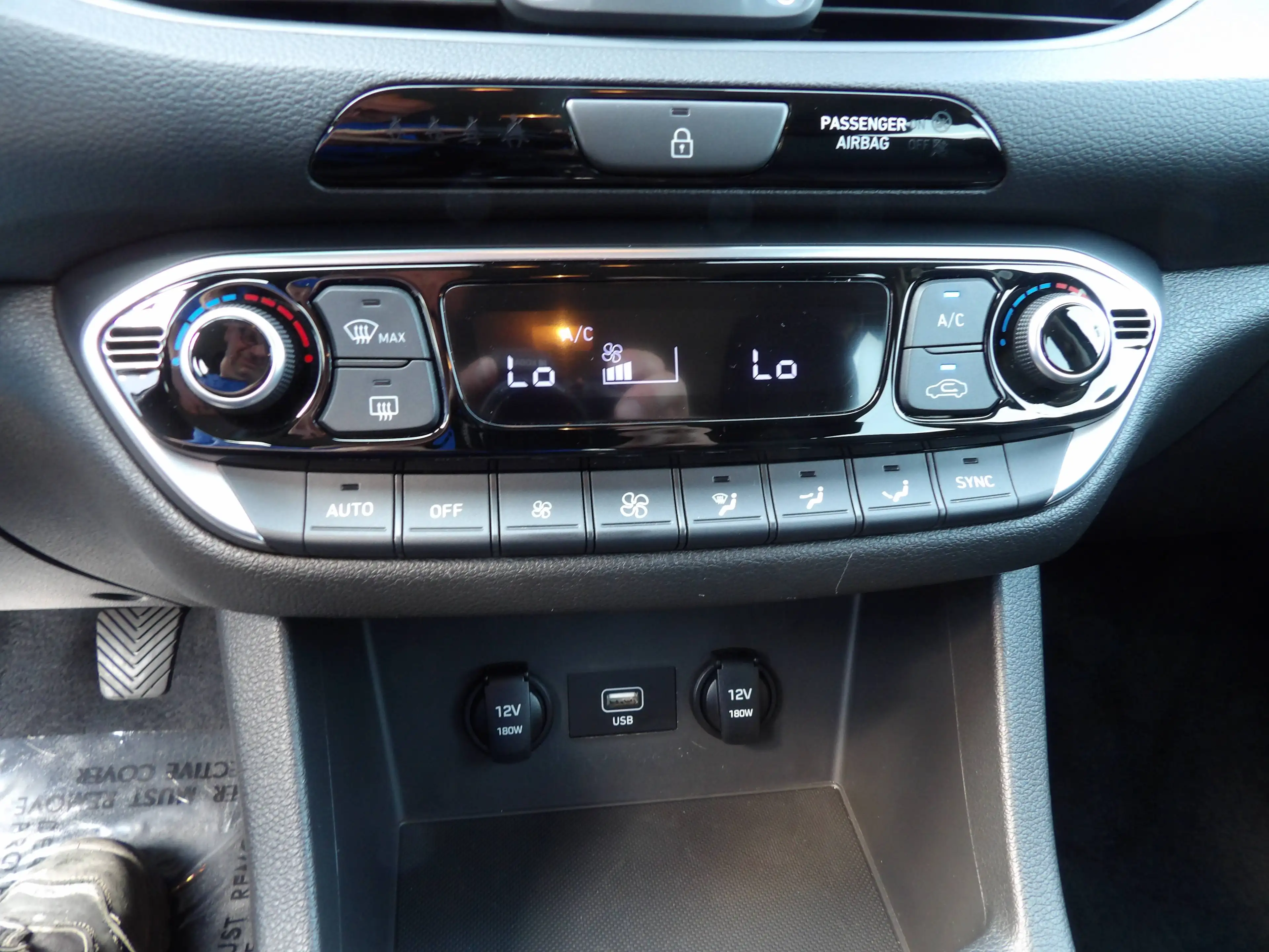 Hyundai i30 i30 1.0 T-GDi MHEV Techno — photo 14