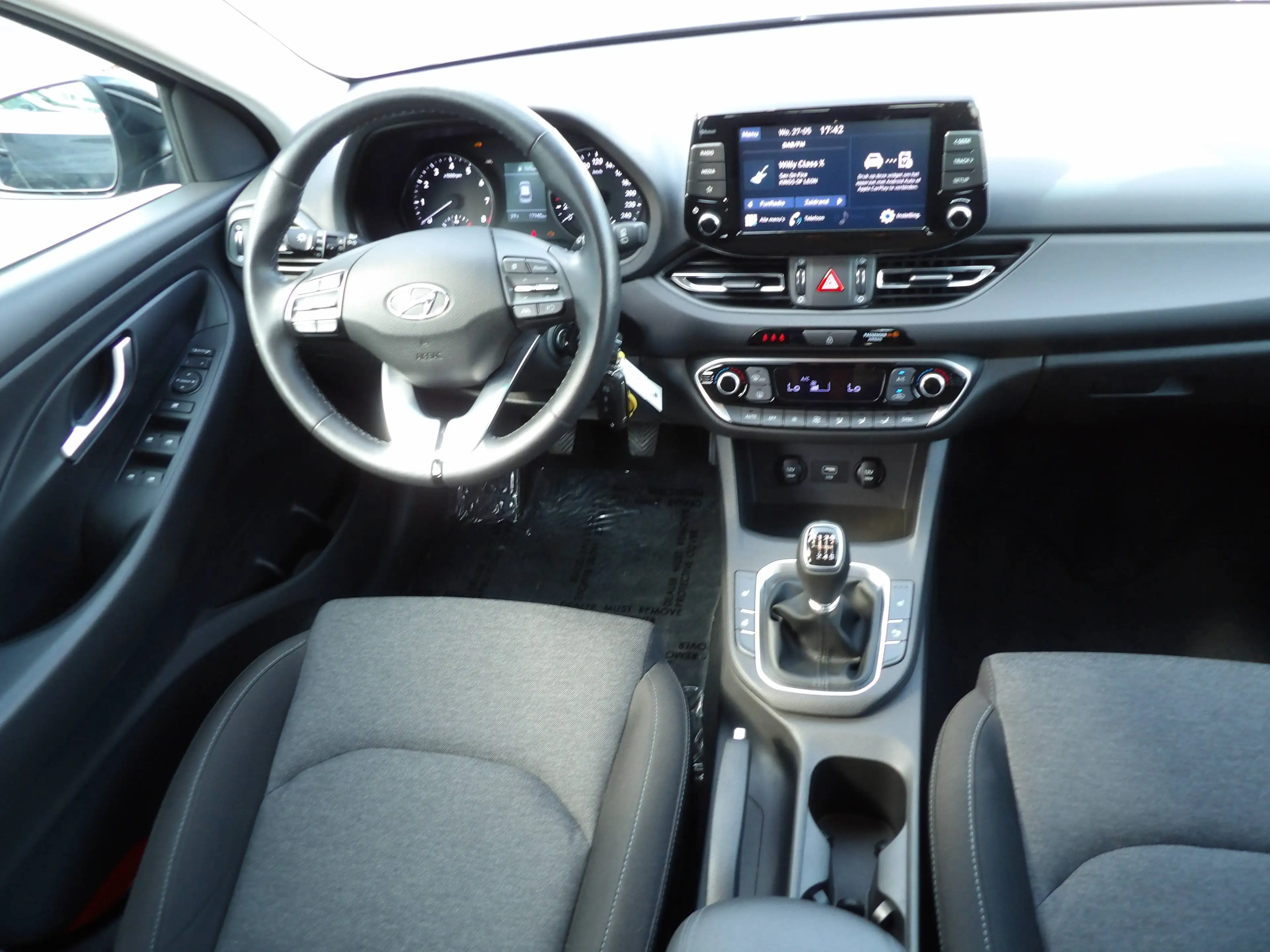Hyundai i30 i30 1.0 T-GDi MHEV Techno — photo 8