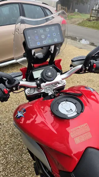 MV Agusta Stradale 800 - foto 3