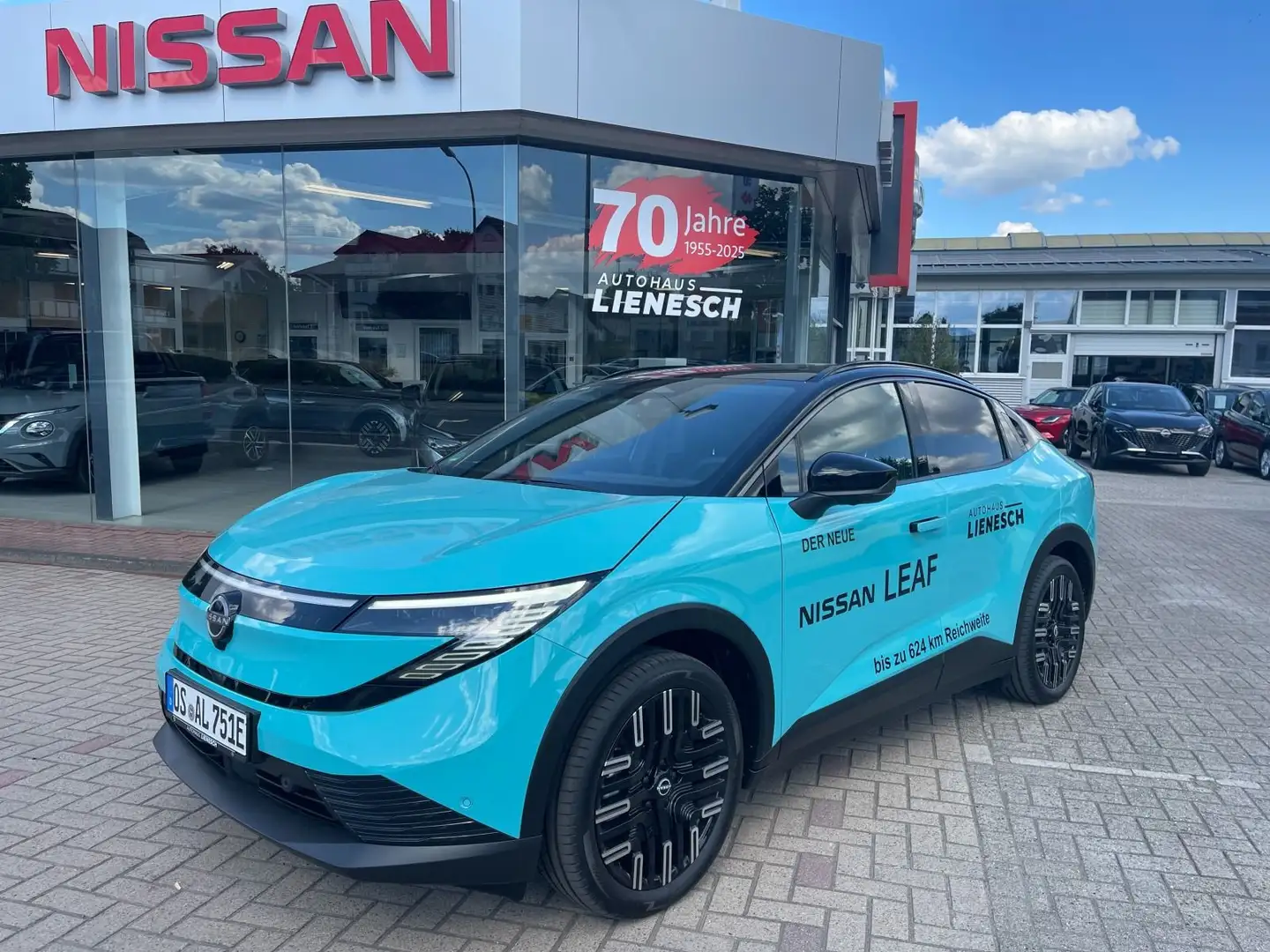 NISSAN Leaf