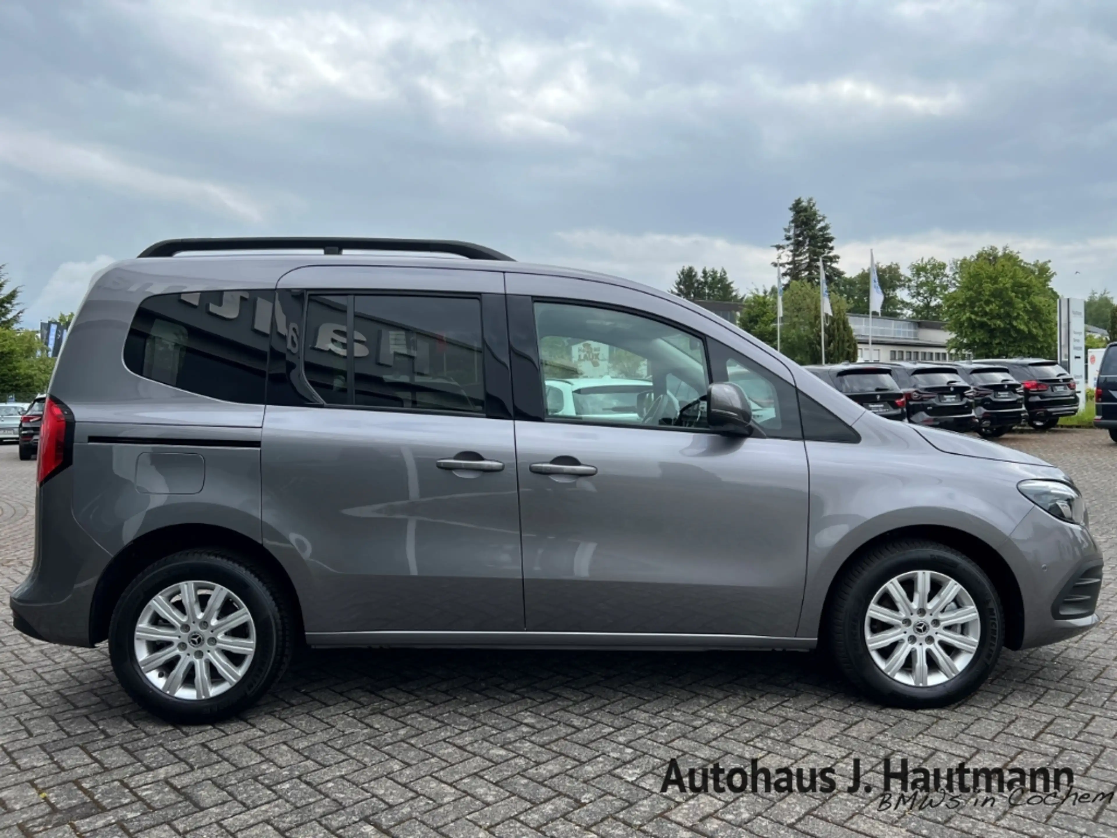 Mercedes-Benz T-Class d +1.HAND+RFK+NAVI+SHZ+Tempo — photo 10