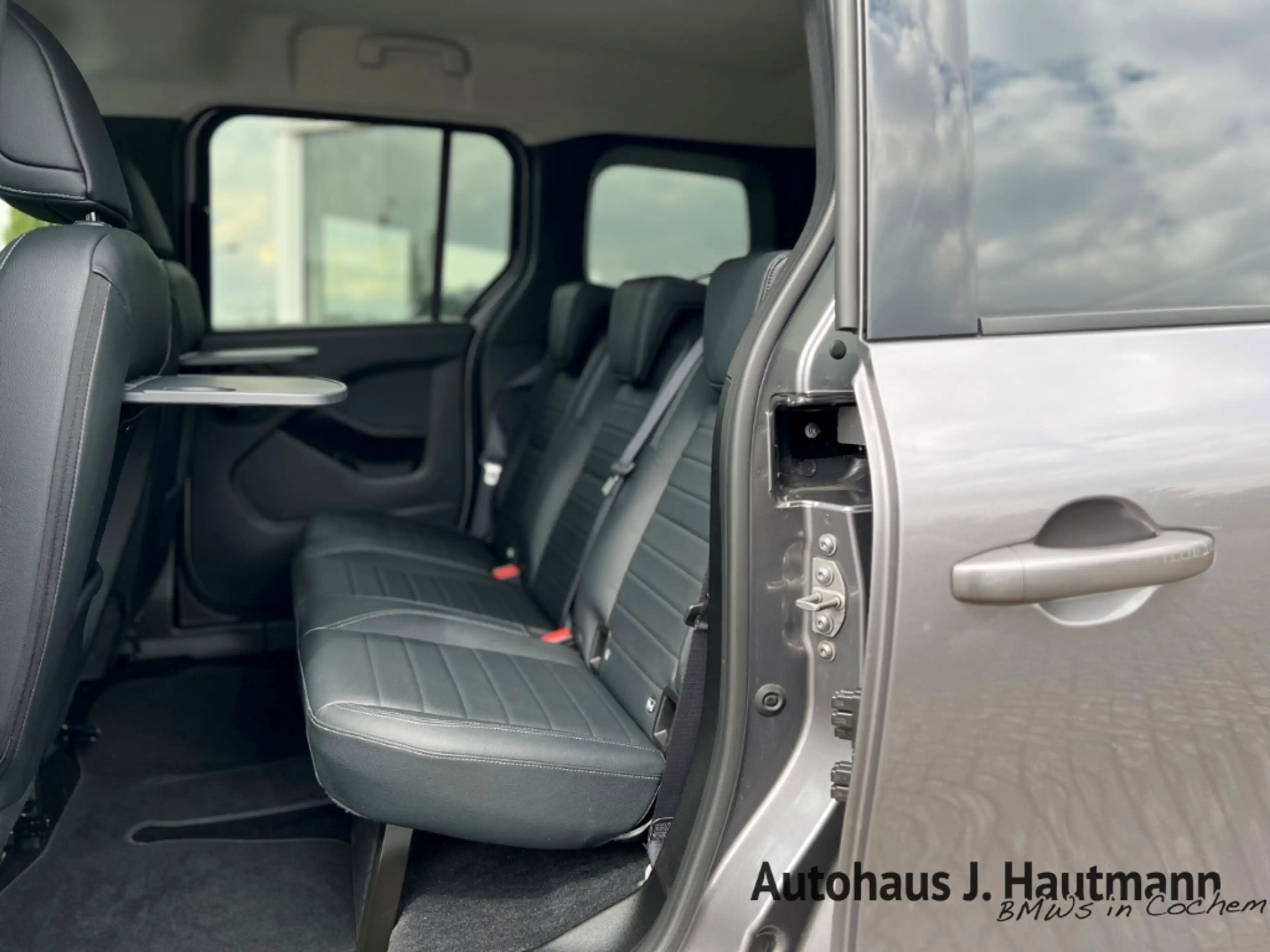 Mercedes-Benz T-Class d +1.HAND+RFK+NAVI+SHZ+Tempo — photo 14
