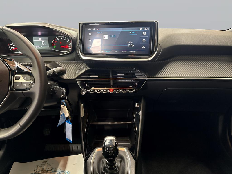 Peugeot 2008 1.2 PureTech 100 Active — photo 11