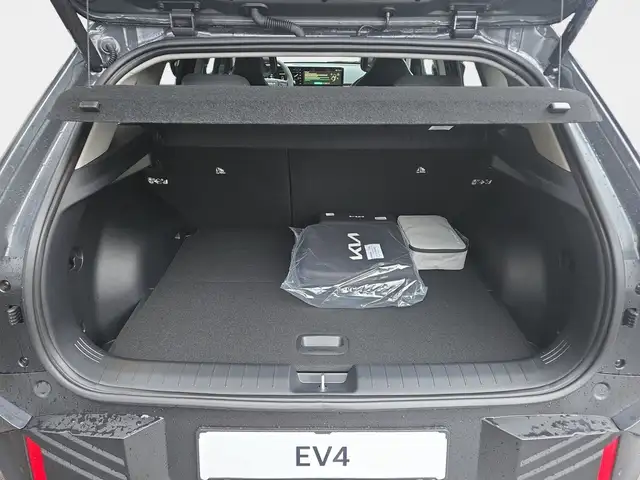 Kia EV4 view 11