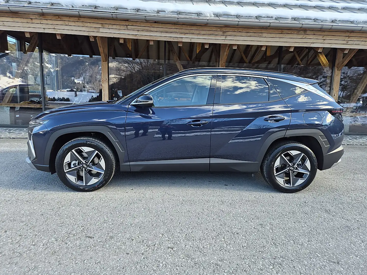 Hyundai TUCSON Tucson 1,6 T-GDI PHEV 4WD Go Plus Aut. Blau - 2